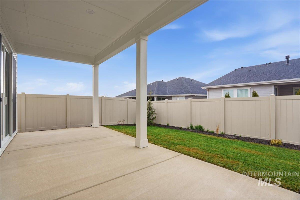 2295 N Ice Fire Ave, Star, Idaho 83669, 4 Bedrooms, 3 Bathrooms, Residential For Sale, Price $574,990,MLS 98969042