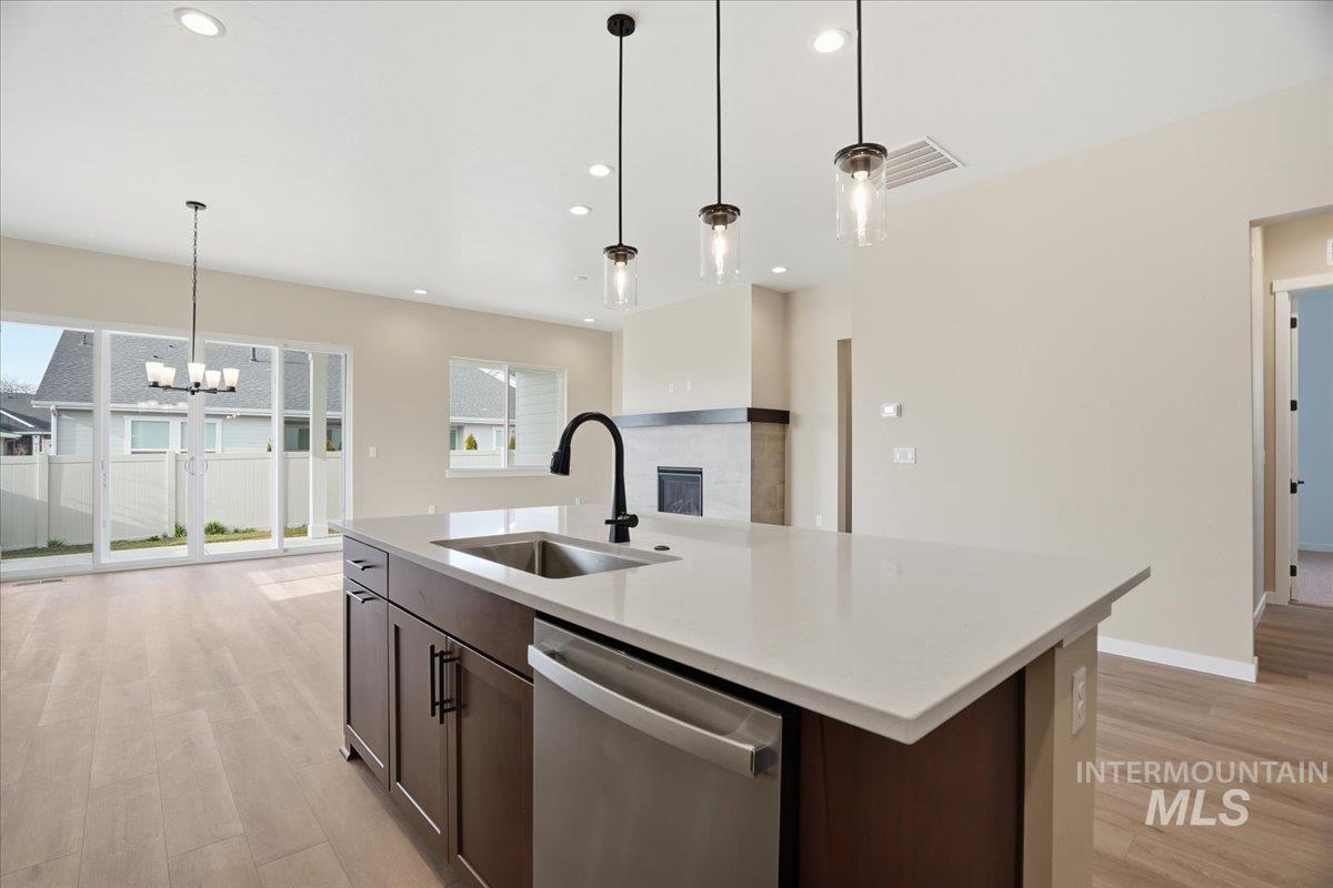 2295 N Ice Fire Ave, Star, Idaho 83669, 4 Bedrooms, 3 Bathrooms, Residential For Sale, Price $574,990,MLS 98969042