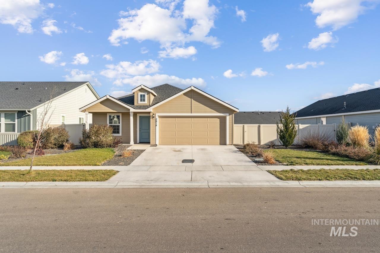 2814 S Mossy Forest Ave, Nampa, Idaho 83686, 4 Bedrooms, 2 Bathrooms, Residential For Sale, Price $399,800,MLS 98969046