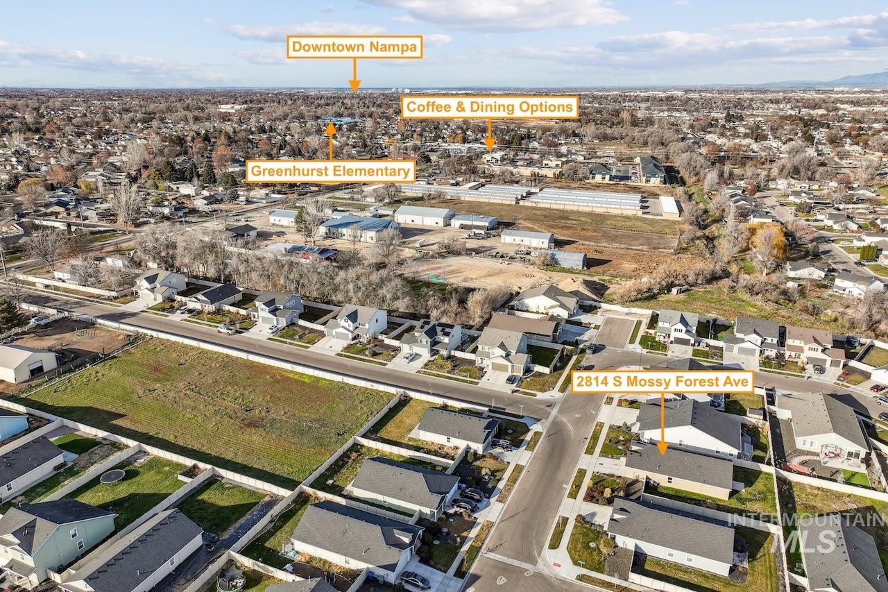2814 S Mossy Forest Ave, Nampa, Idaho 83686, 4 Bedrooms, 2 Bathrooms, Residential For Sale, Price $399,800,MLS 98969046