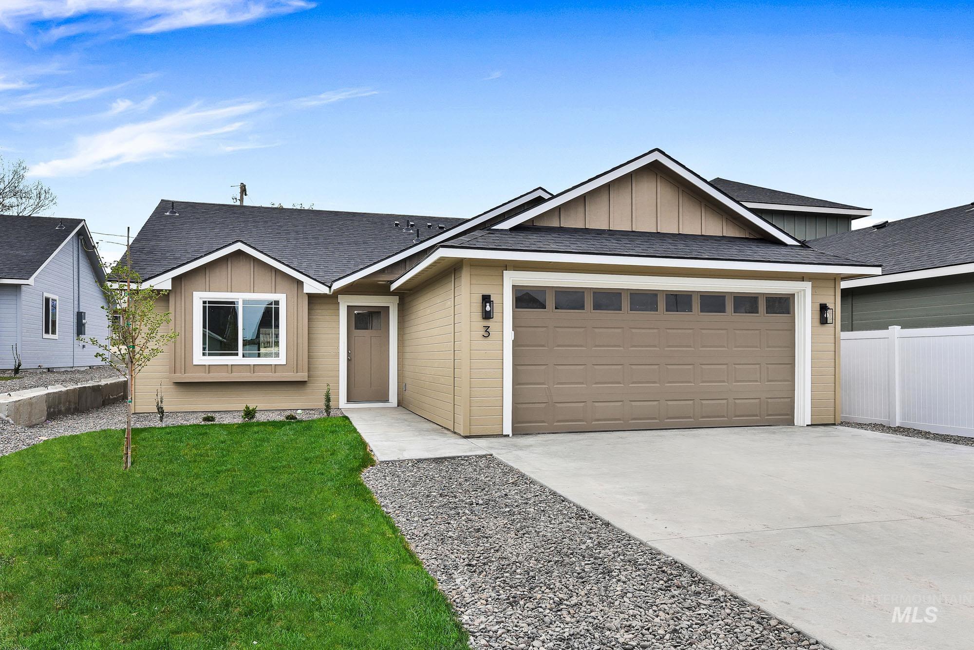 328 Packer Lane, Homedale, Idaho 83628, 3 Bedrooms, 2 Bathrooms, Residential For Sale, Price $325,000, 98969047