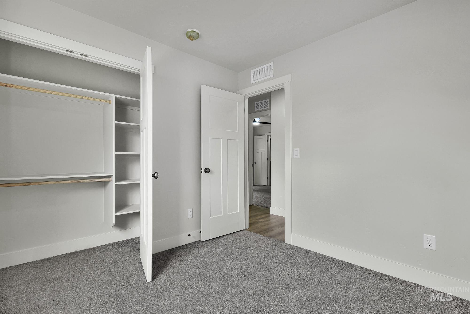 328 Packer Lane, Homedale, Idaho 83628, 3 Bedrooms, 2 Bathrooms, Residential For Sale, Price $325,000,MLS 98969047