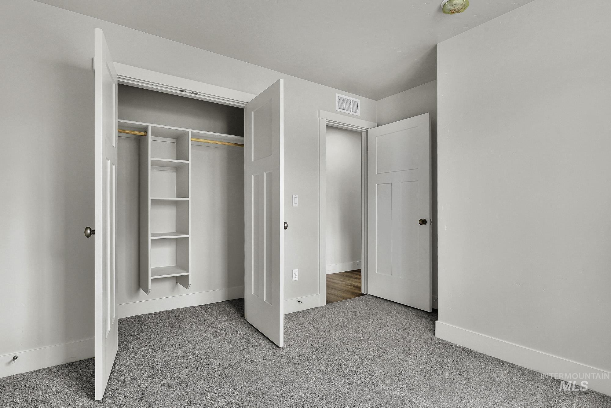 328 Packer Lane, Homedale, Idaho 83628, 3 Bedrooms, 2 Bathrooms, Residential For Sale, Price $325,000,MLS 98969047