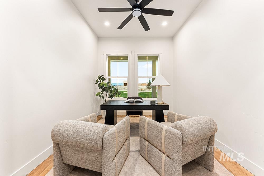 7786 Minam Dr, Middleton, Idaho 83644, 4 Bedrooms, 2.5 Bathrooms, Residential For Sale, Price $1,125,000,MLS 98969058