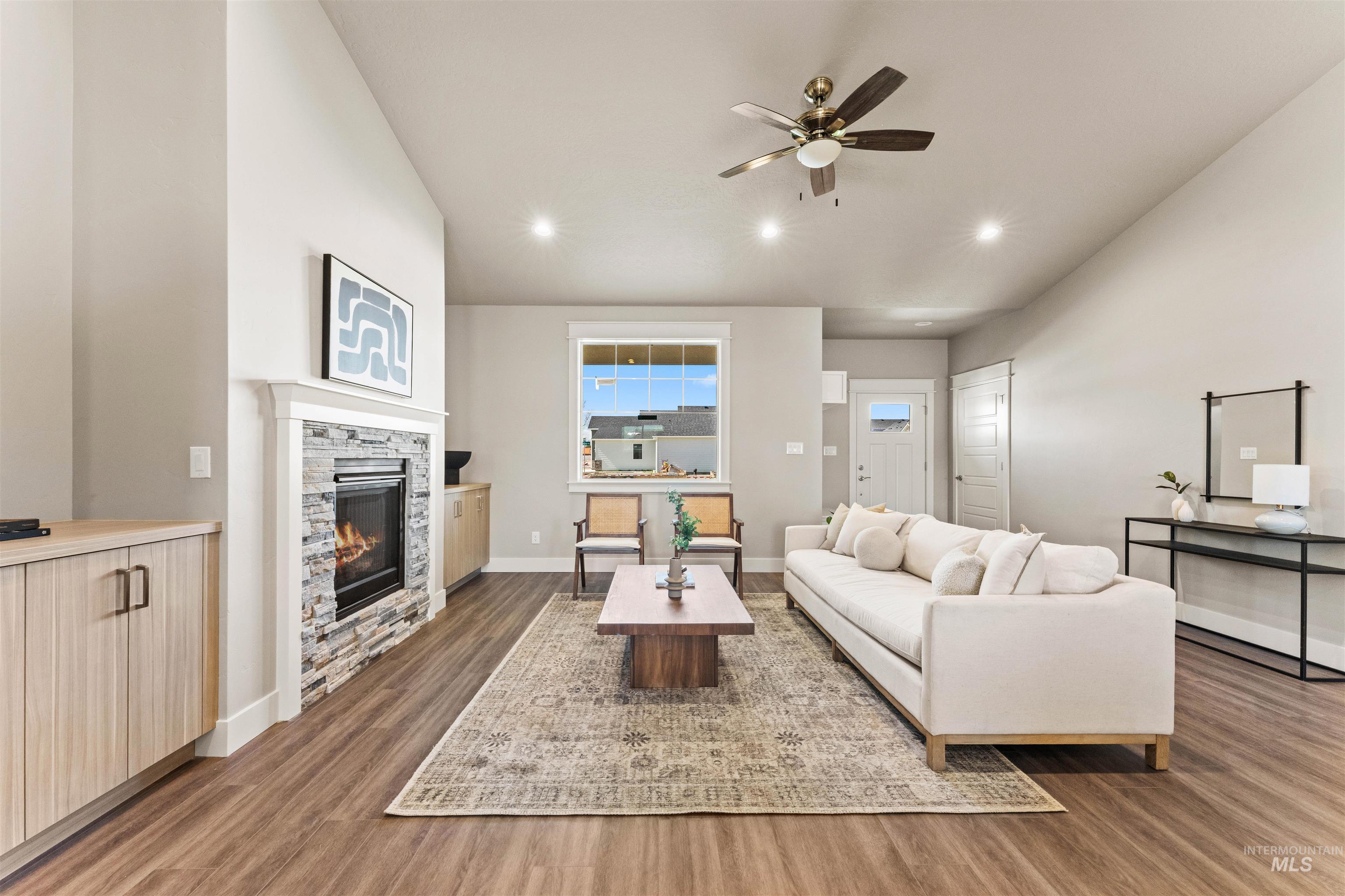 83 S Daybreak Ave, Nampa, Idaho 83687, 3 Bedrooms, 3 Bathrooms, Residential For Sale, Price $575,000,MLS 98969060