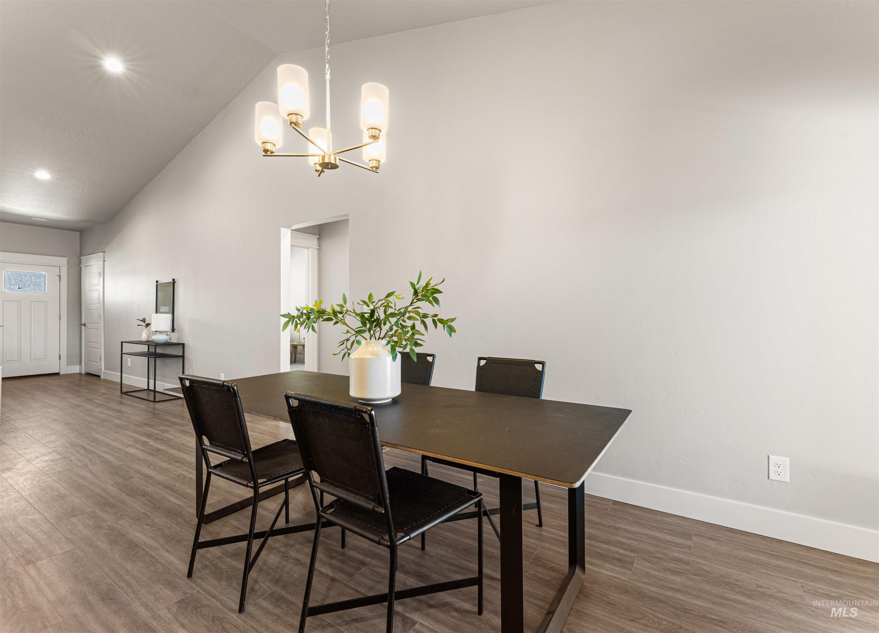 83 S Daybreak Ave, Nampa, Idaho 83687, 3 Bedrooms, 3 Bathrooms, Residential For Sale, Price $575,000,MLS 98969060