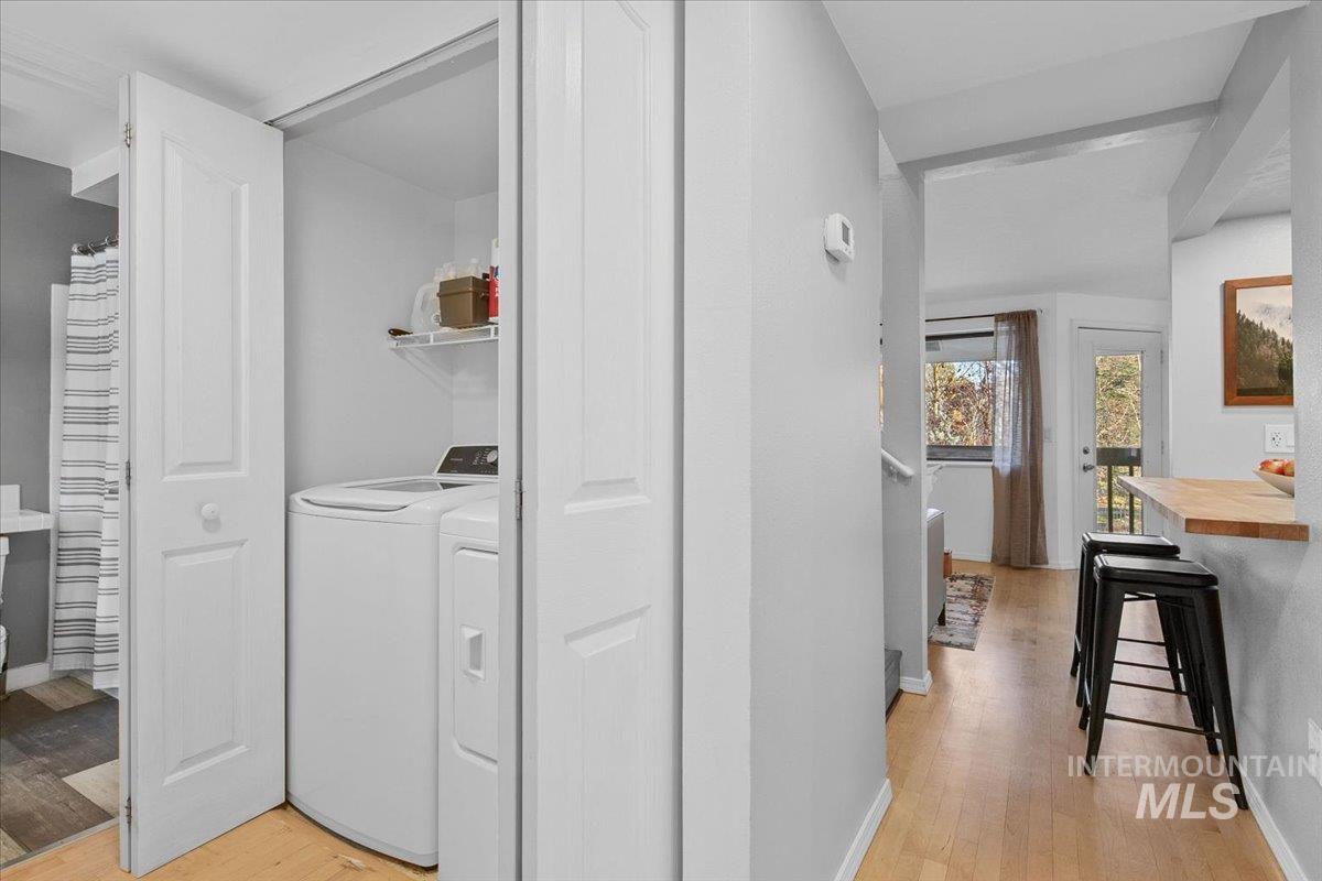 3651 S Gekeler Ln, Boise, Idaho 83706, 3 Bedrooms, 2 Bathrooms, Residential For Sale, Price $419,000,MLS 98969067