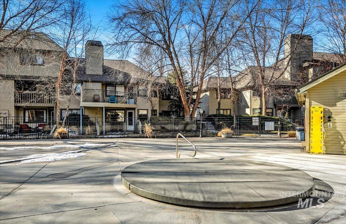 3651 S Gekeler Ln, Boise, Idaho 83706, 3 Bedrooms, 2 Bathrooms, Residential For Sale, Price $419,000,MLS 98969067