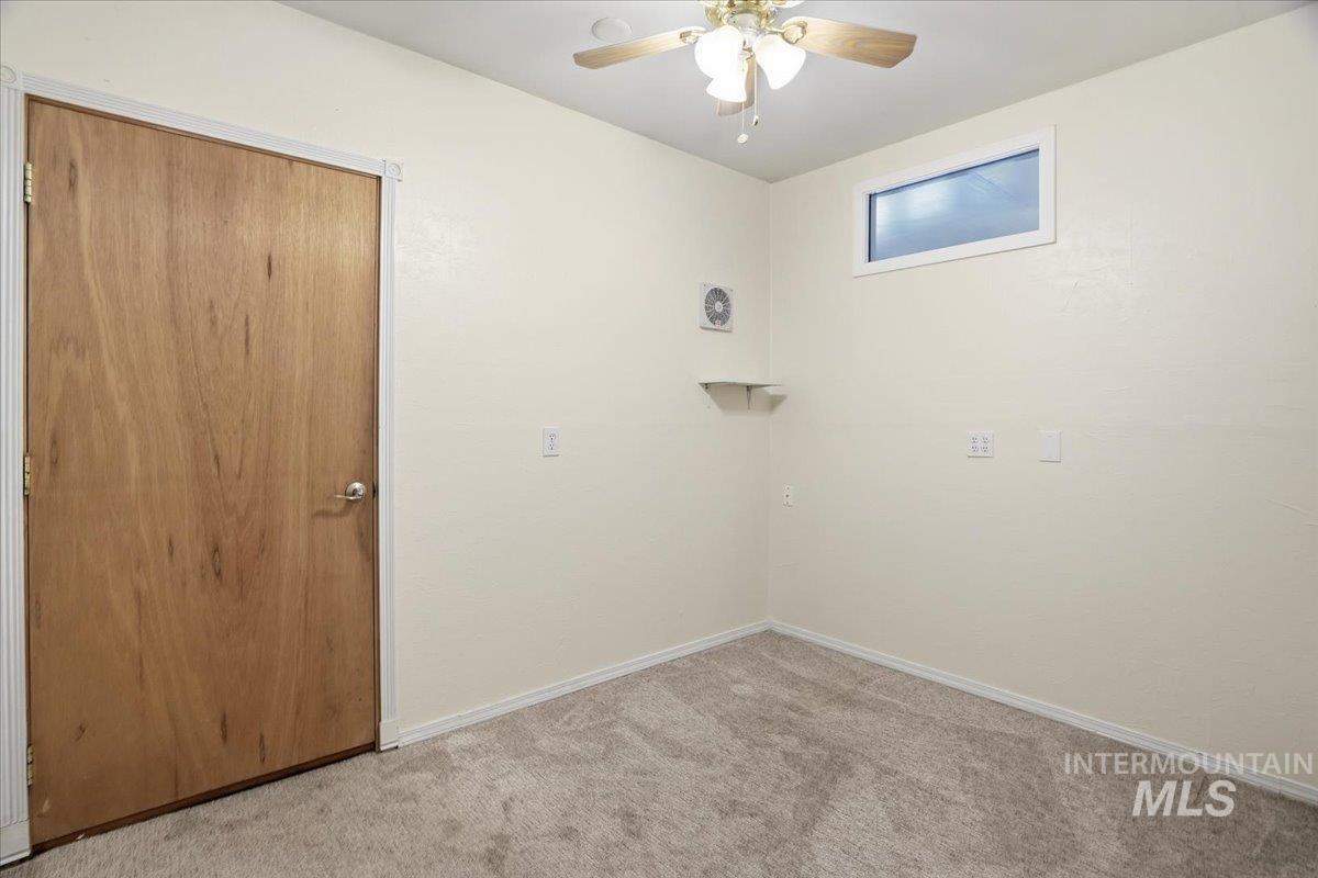 1349 E Willowbrook Ct., Meridian, Idaho 83646, 2 Bedrooms, 2 Bathrooms, Residential For Sale, Price $349,500,MLS 98969071