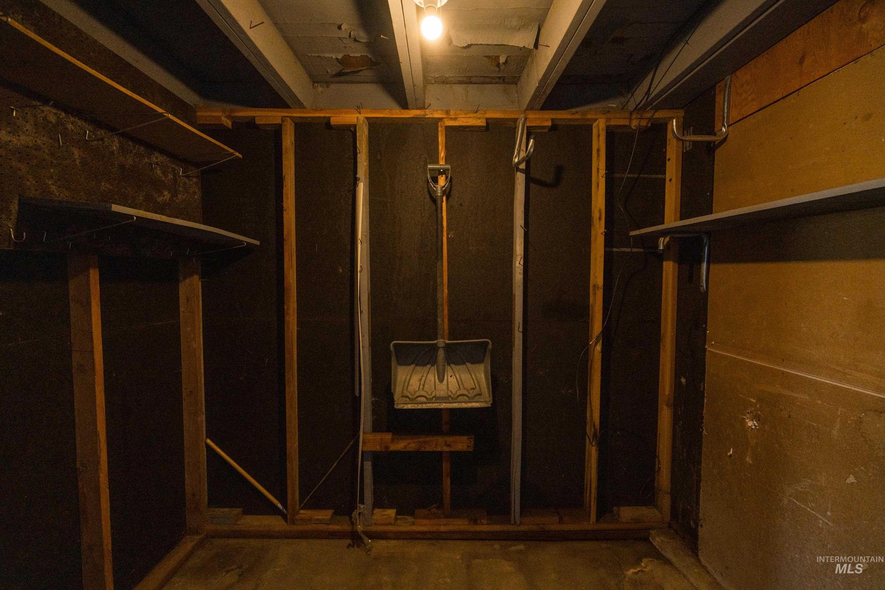 334 S 4TH Street, Rupert, Idaho 83350, 3 Bedrooms, 1.5 Bathrooms, Residential For Sale, Price $375,000,MLS 98969080