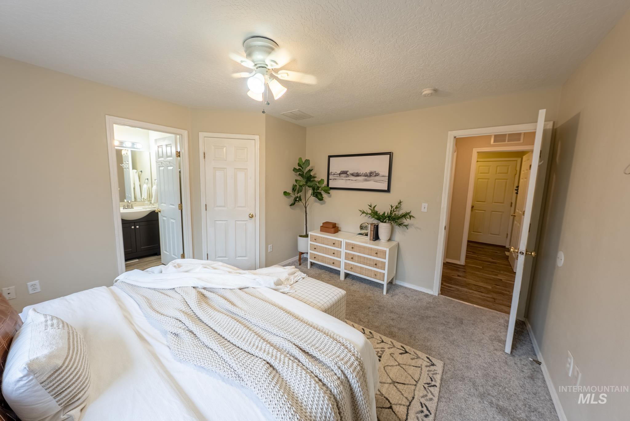 4562 W Big Creek St, Meridian, Idaho 83642, 4 Bedrooms, 2 Bathrooms, Residential For Sale, Price $450,000,MLS 98969082