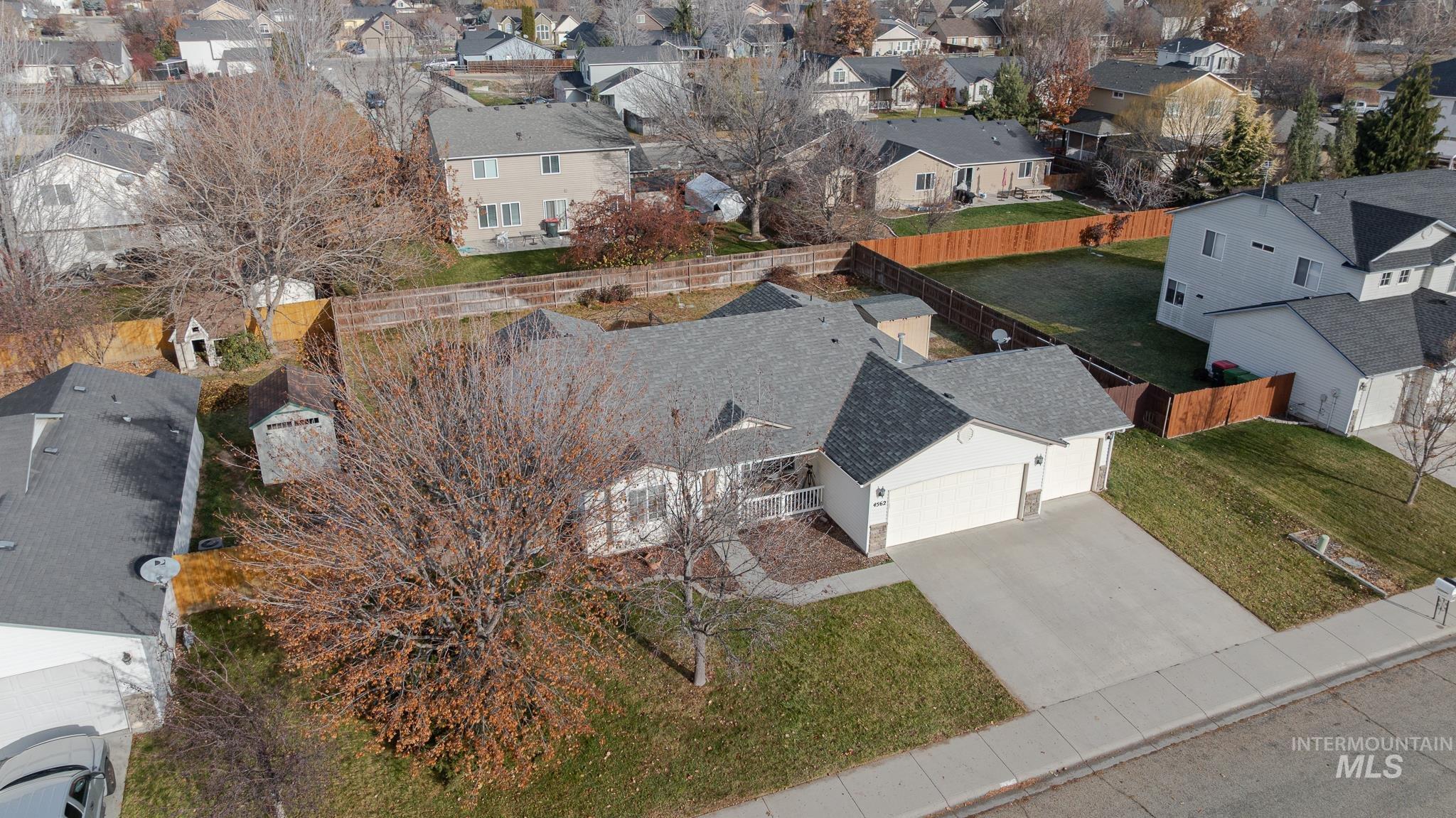 4562 W Big Creek St, Meridian, Idaho 83642, 4 Bedrooms, 2 Bathrooms, Residential For Sale, Price $450,000,MLS 98969082