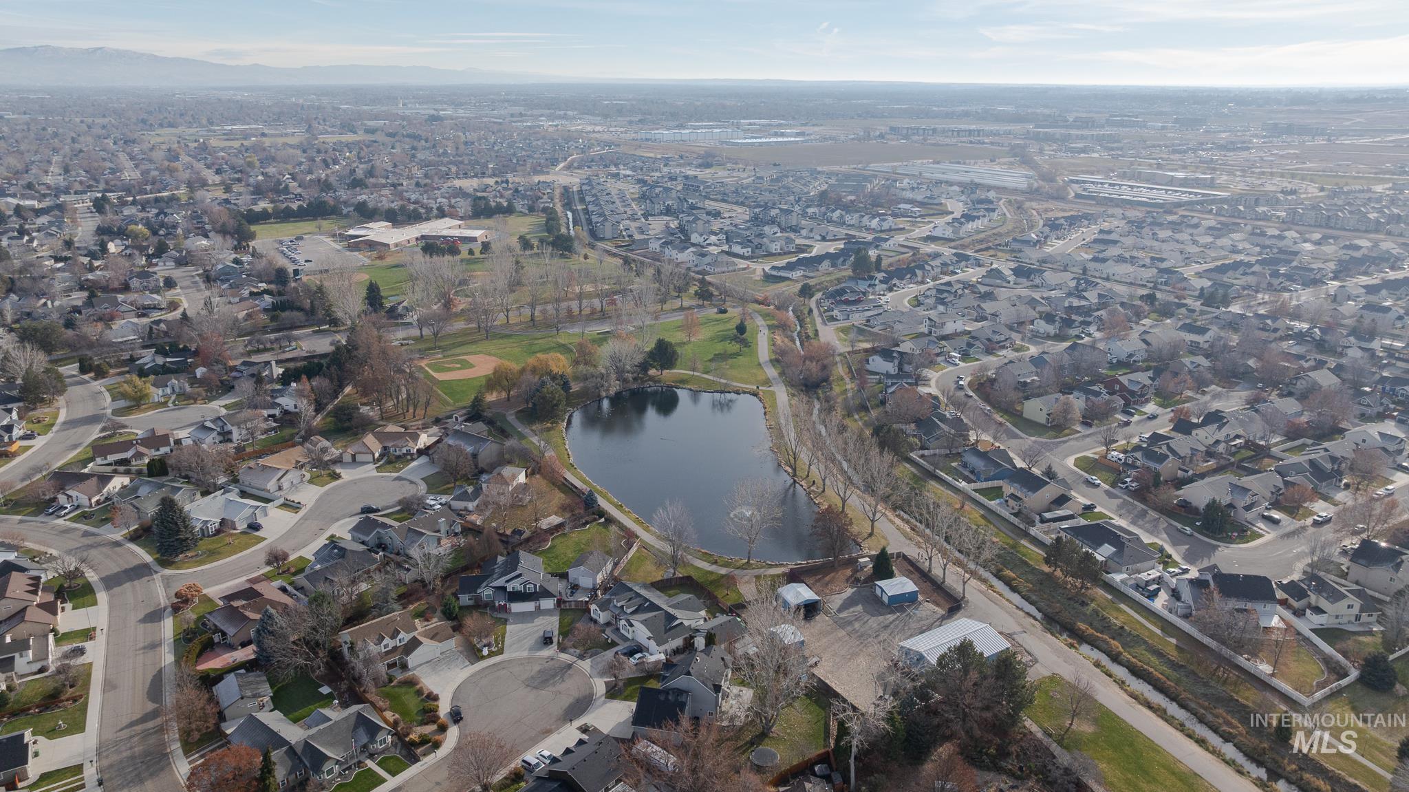 4562 W Big Creek St, Meridian, Idaho 83642, 4 Bedrooms, 2 Bathrooms, Residential For Sale, Price $450,000,MLS 98969082