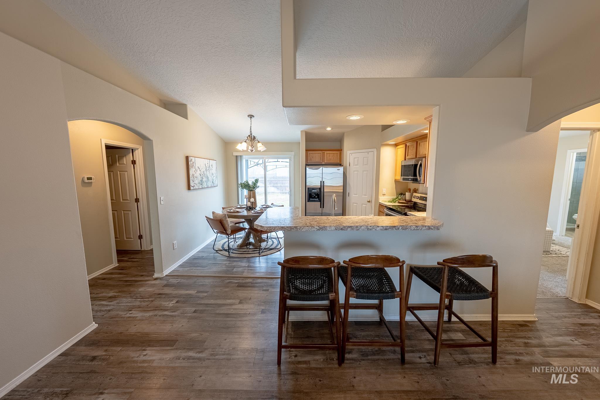 4562 W Big Creek St, Meridian, Idaho 83642, 4 Bedrooms, 2 Bathrooms, Residential For Sale, Price $450,000,MLS 98969082