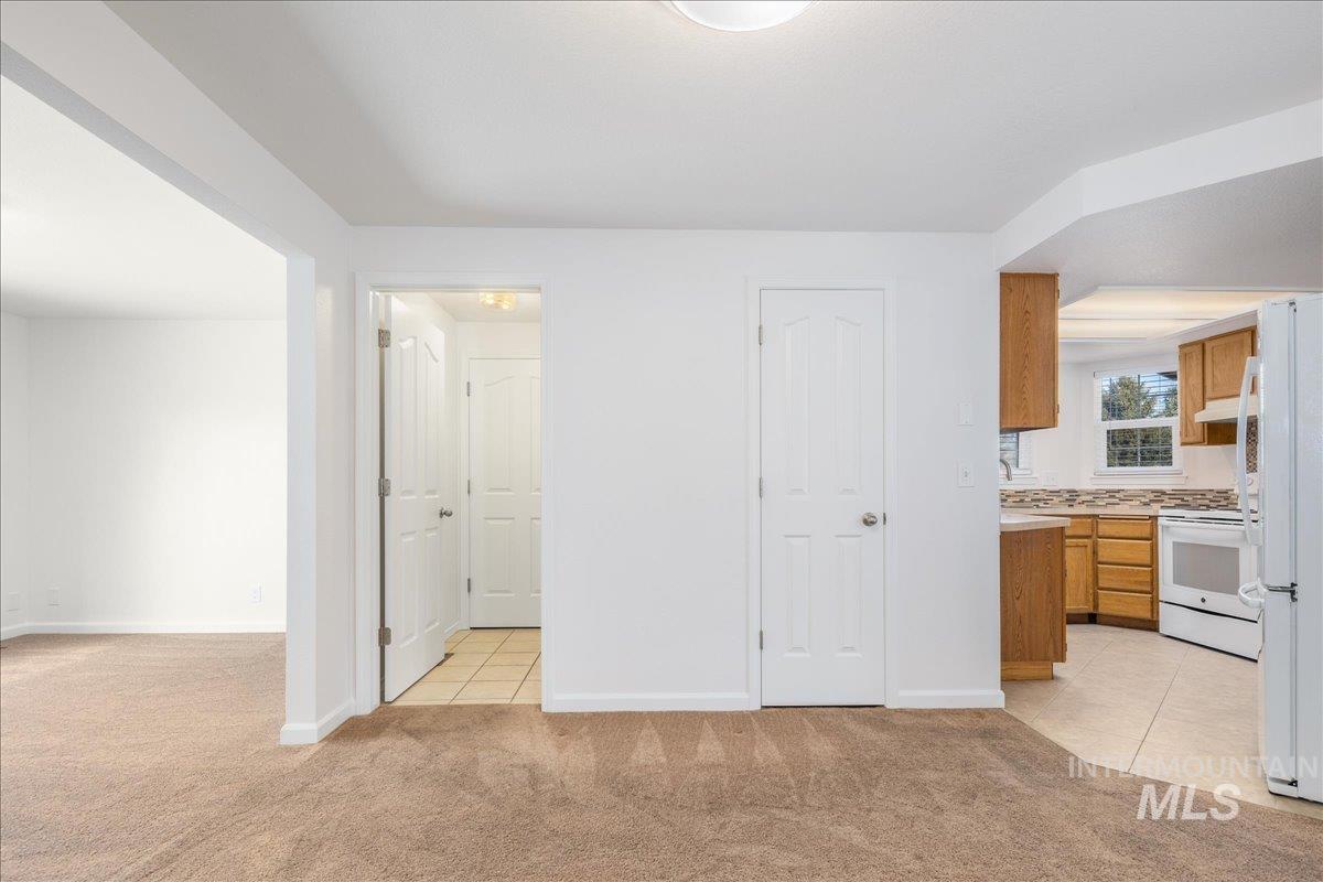 10605 W Goldenrod Ave, Boise, Idaho 83713, 3 Bedrooms, 2 Bathrooms, Residential For Sale, Price $389,900, 98969104