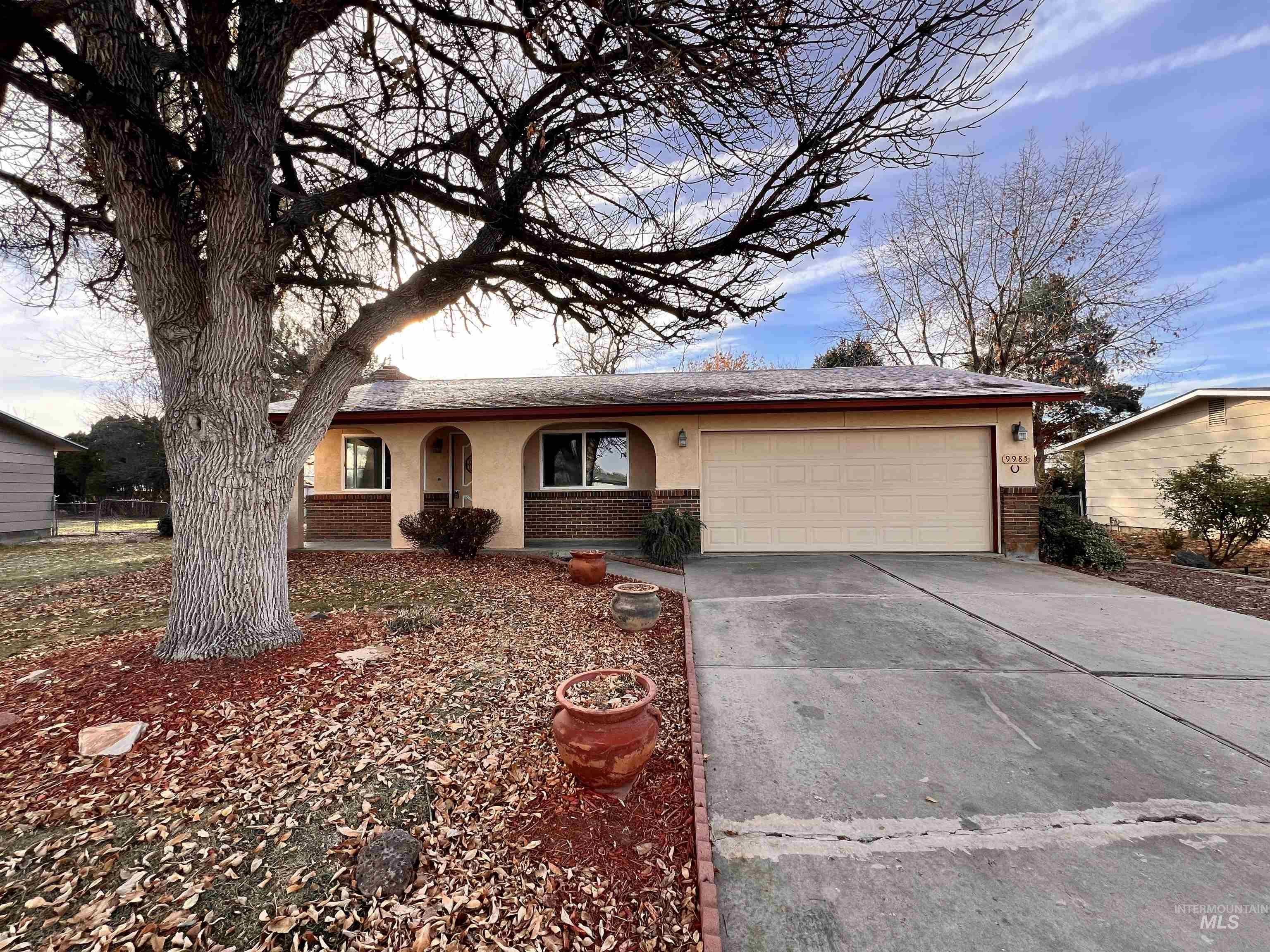 9985 W. Canterbury Dr., Boise, Idaho 83704, 3 Bedrooms, 1 Bathroom, Residential For Sale, Price $349,900,MLS 98969105