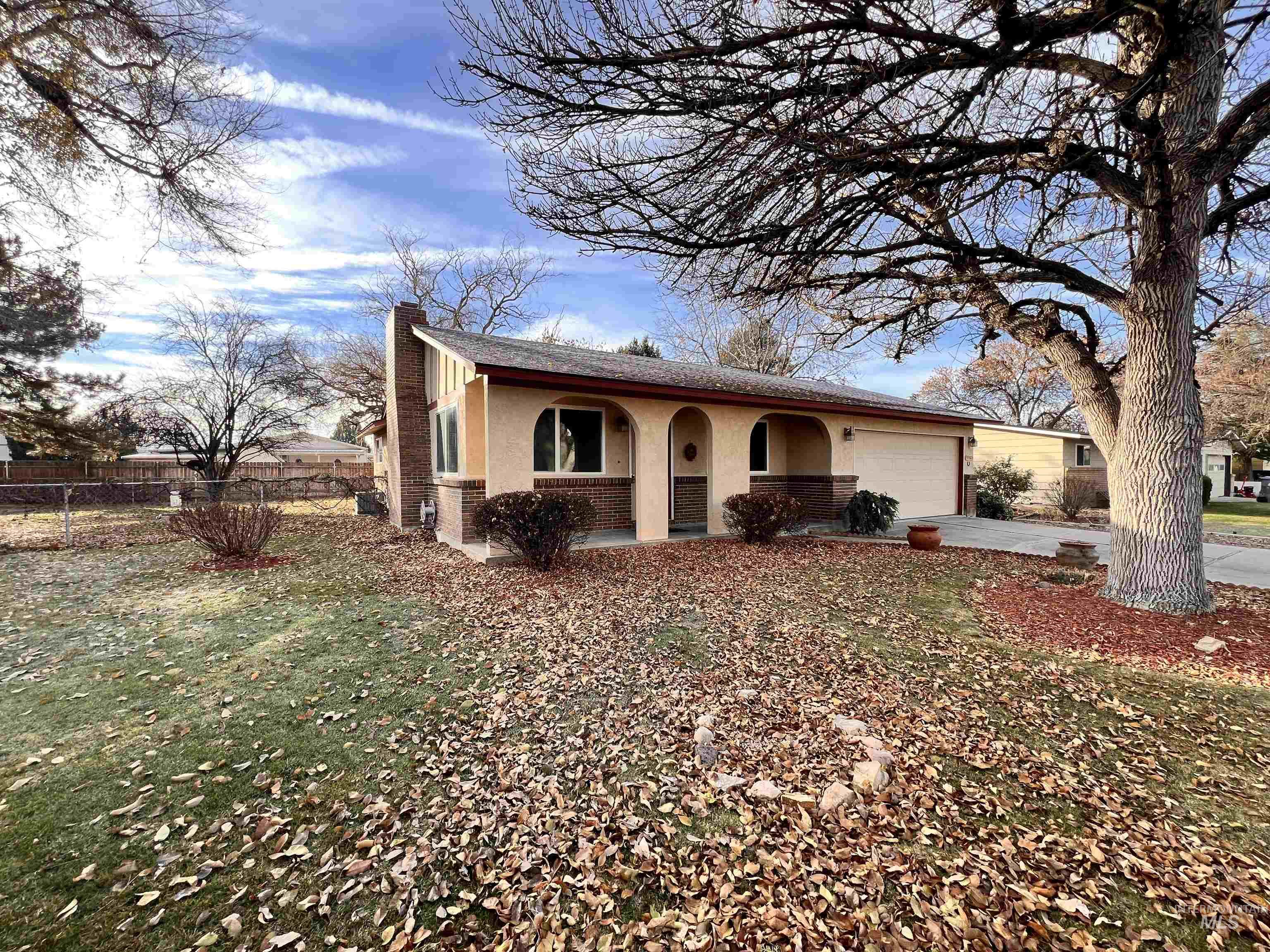 9985 W. Canterbury Dr., Boise, Idaho 83704, 3 Bedrooms, 1 Bathroom, Residential For Sale, Price $349,900,MLS 98969105