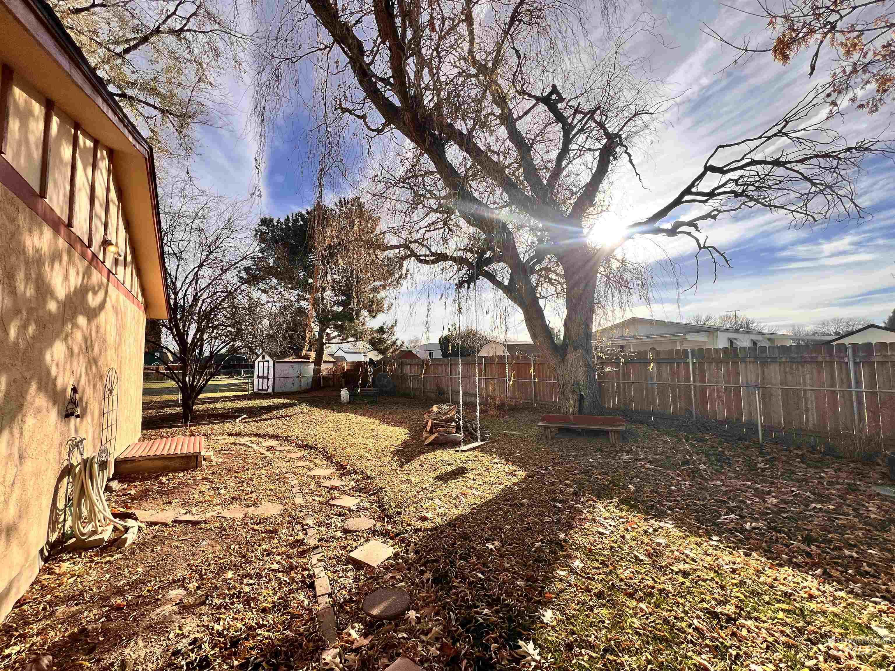 9985 W. Canterbury Dr., Boise, Idaho 83704, 3 Bedrooms, 1 Bathroom, Residential For Sale, Price $349,900,MLS 98969105