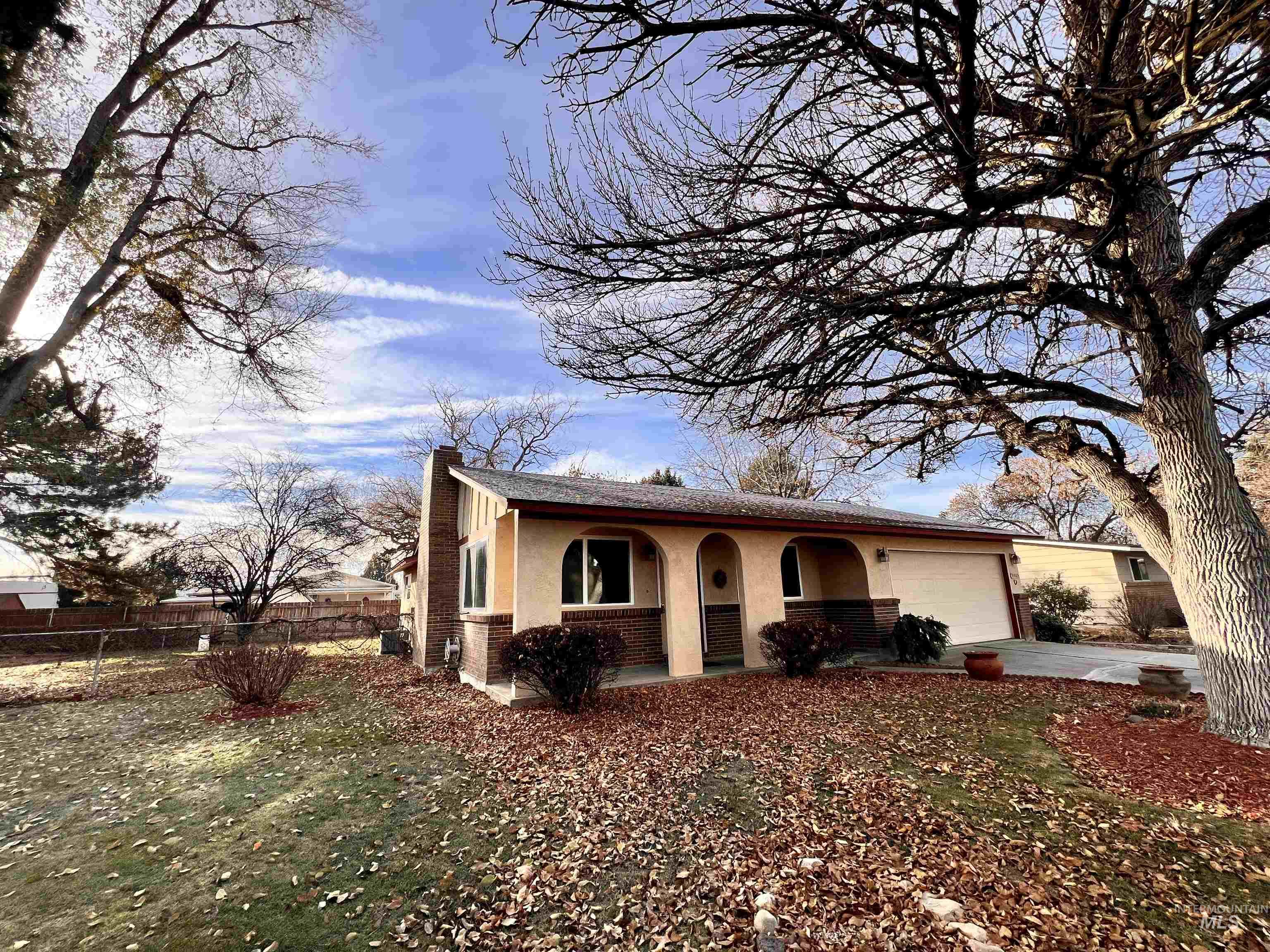 9985 W. Canterbury Dr., Boise, Idaho 83704, 3 Bedrooms, 1 Bathroom, Residential For Sale, Price $349,900,MLS 98969105