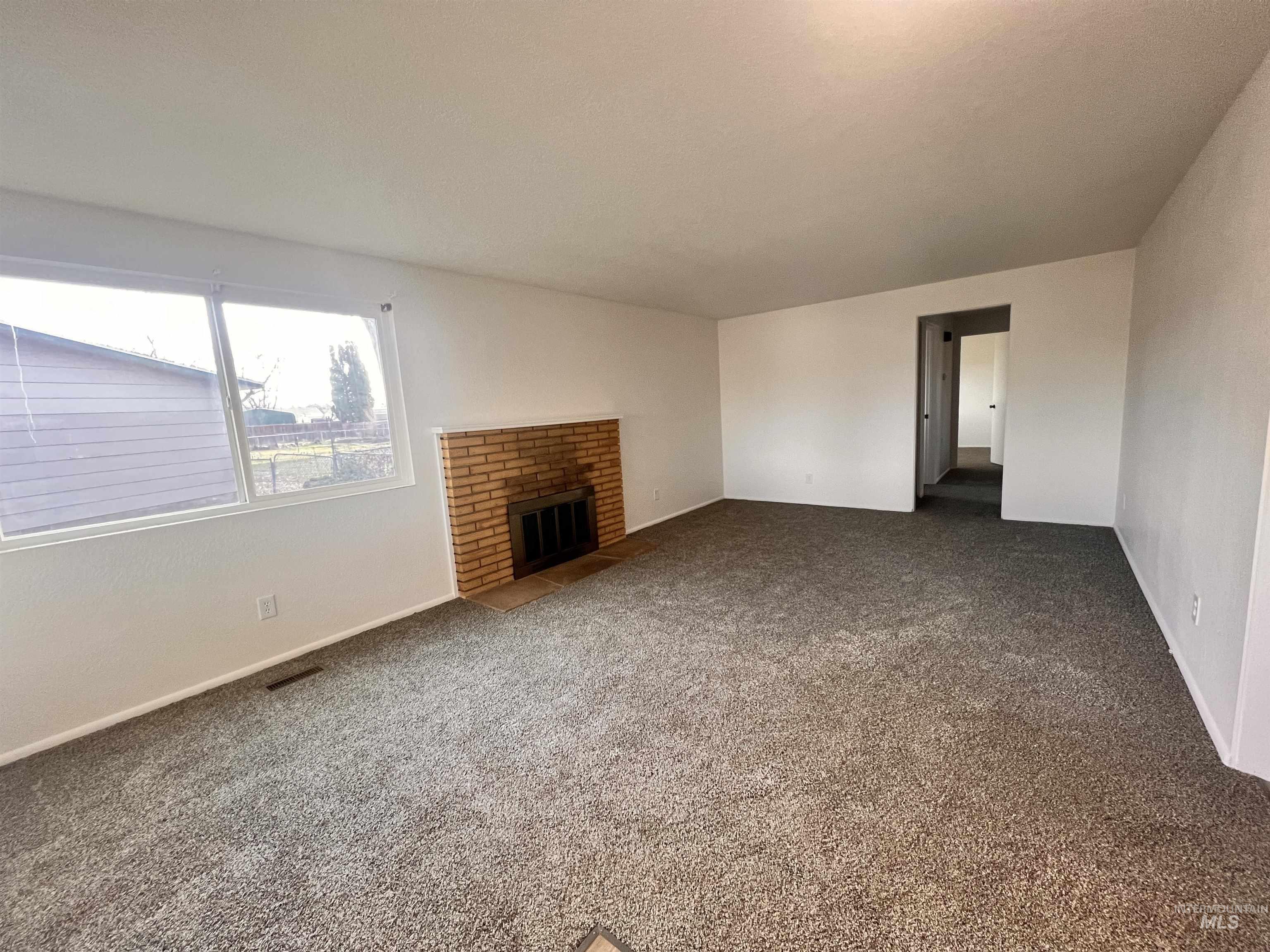 9985 W. Canterbury Dr., Boise, Idaho 83704, 3 Bedrooms, 1 Bathroom, Residential For Sale, Price $349,900,MLS 98969105