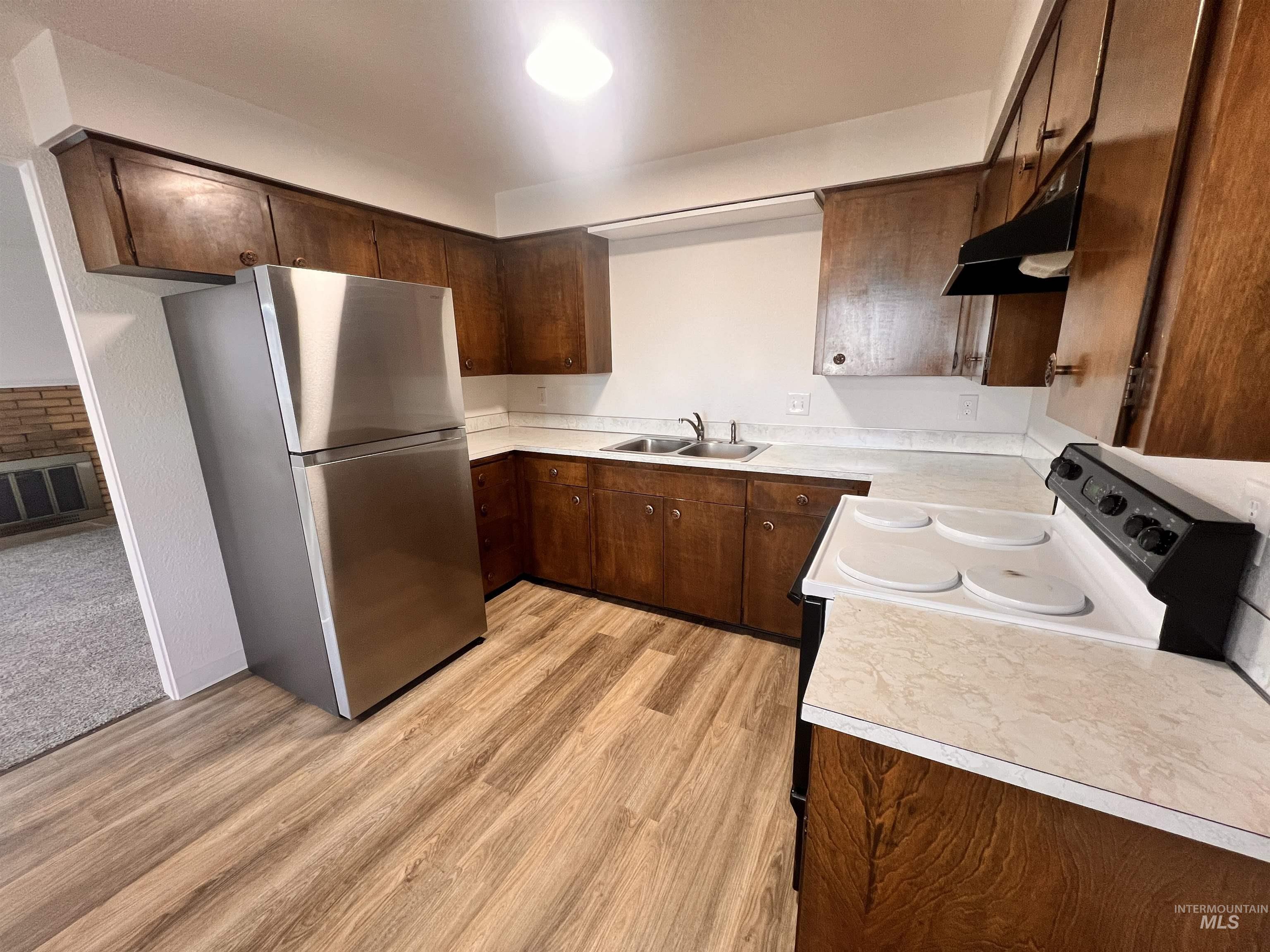 9985 W. Canterbury Dr., Boise, Idaho 83704, 3 Bedrooms, 1 Bathroom, Residential For Sale, Price $349,900,MLS 98969105