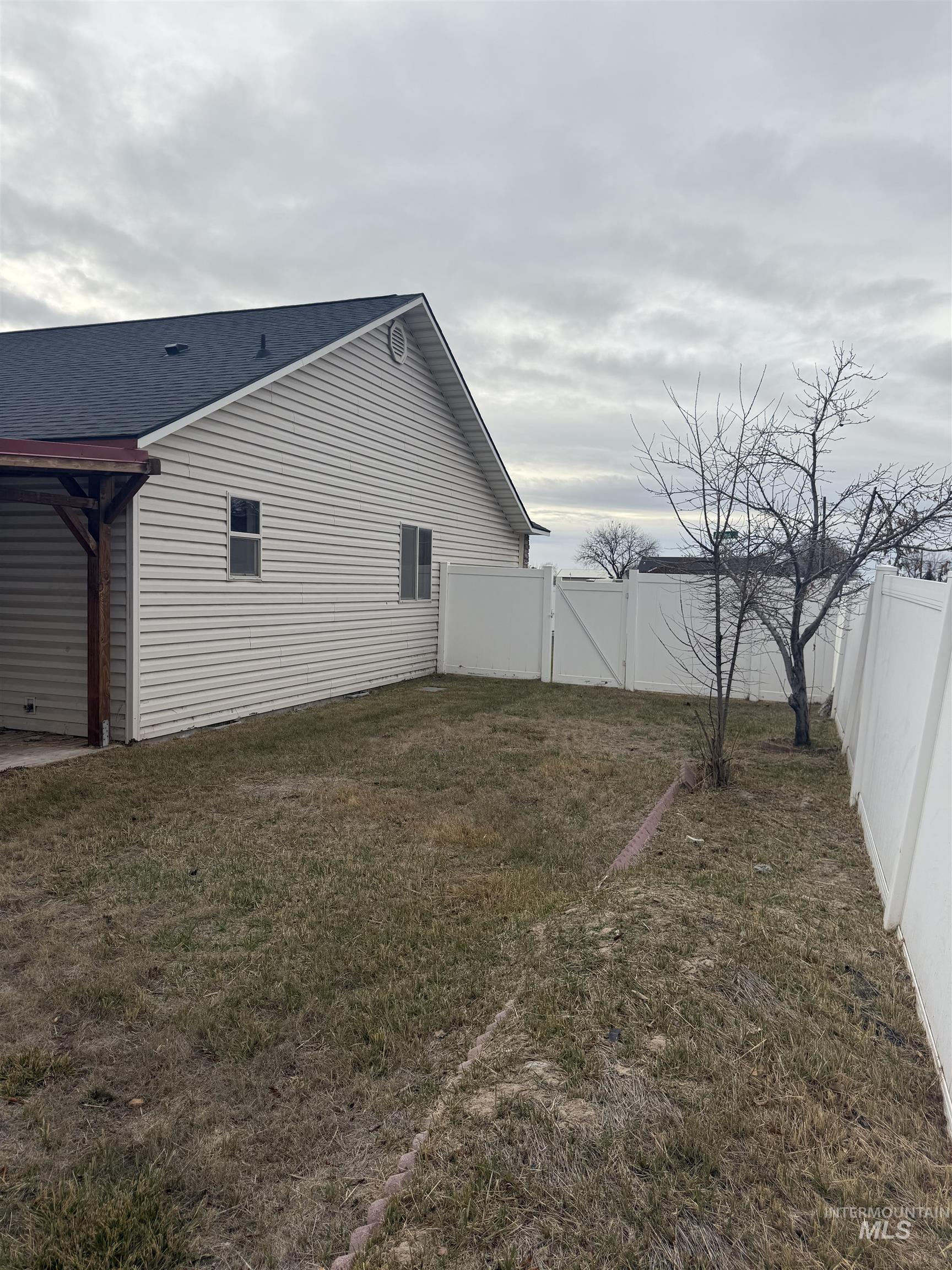 494 Adria Lane, Twin Falls, Idaho 83301, 3 Bedrooms, 2 Bathrooms, Residential For Sale, Price $304,900,MLS 98969107