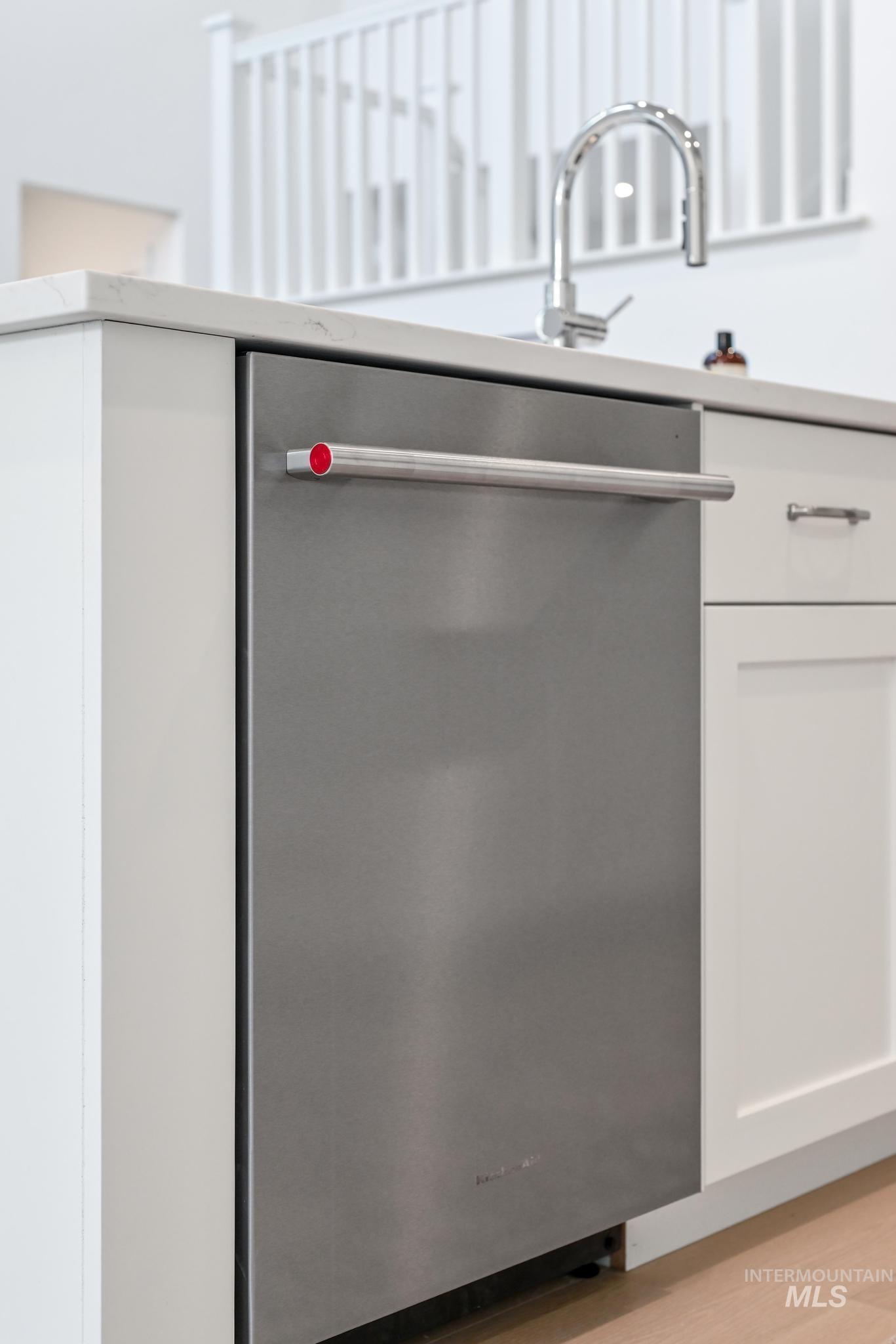 9658 W Valley Vista Dr, Star, Idaho 83669, 5 Bedrooms, 4 Bathrooms, Residential For Sale, Price $829,000,MLS 98969108