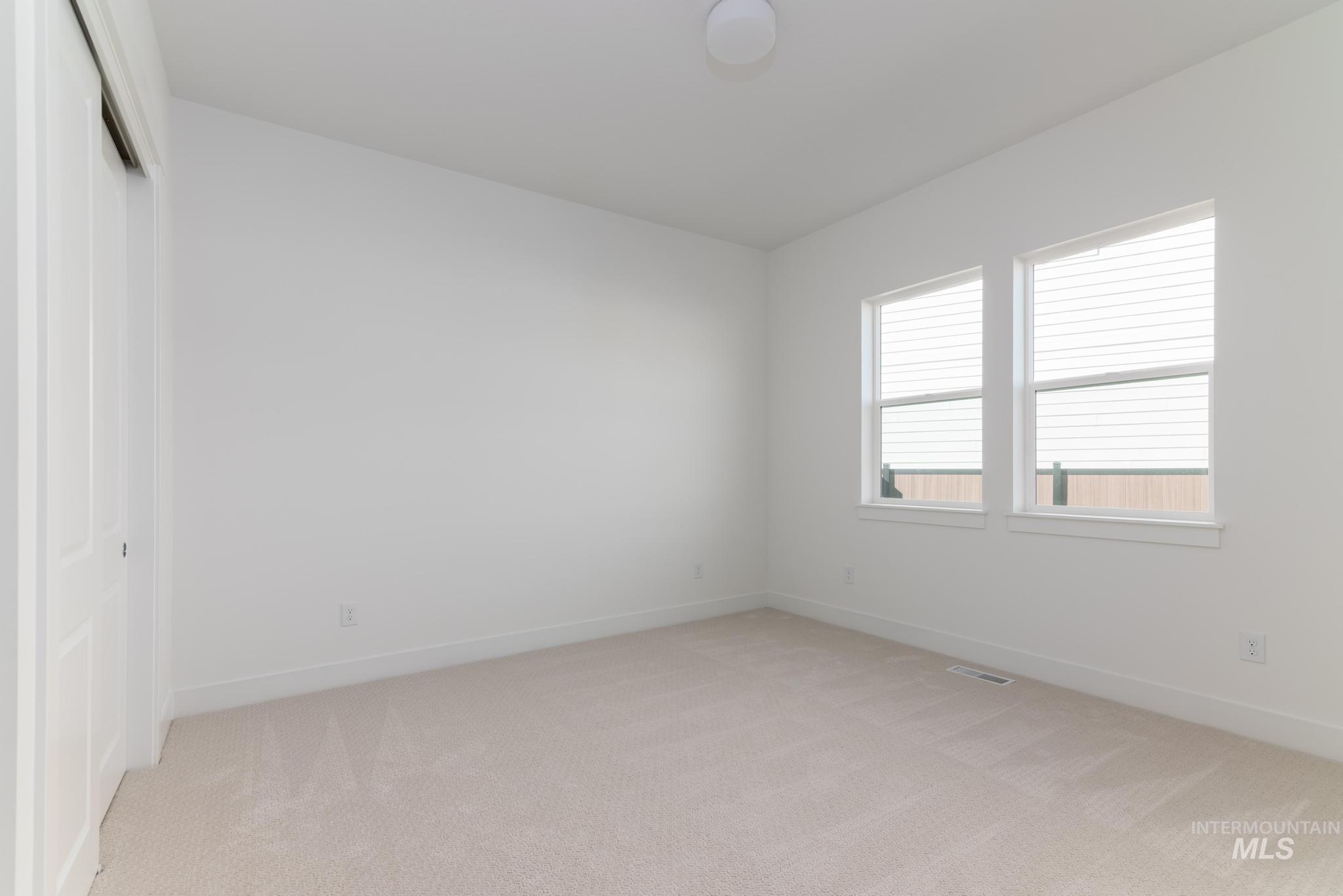 9658 W Valley Vista Dr, Star, Idaho 83669, 5 Bedrooms, 4 Bathrooms, Residential For Sale, Price $829,000,MLS 98969108