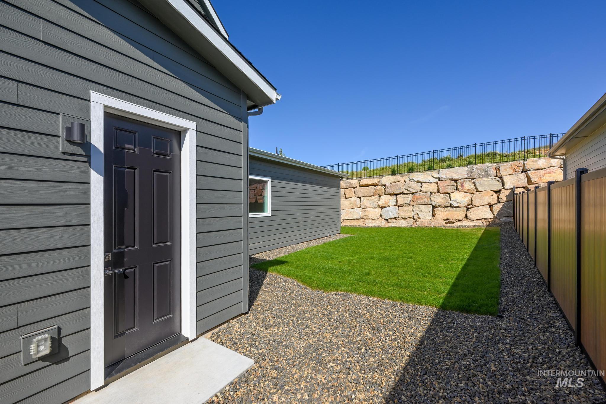 9658 W Valley Vista Dr, Star, Idaho 83669, 5 Bedrooms, 4 Bathrooms, Residential For Sale, Price $829,000,MLS 98969108