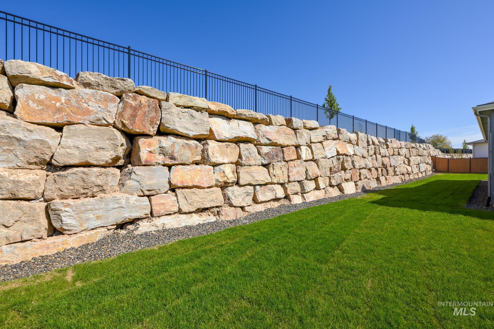 9658 W Valley Vista Dr, Star, Idaho 83669, 5 Bedrooms, 4 Bathrooms, Residential For Sale, Price $829,000,MLS 98969108