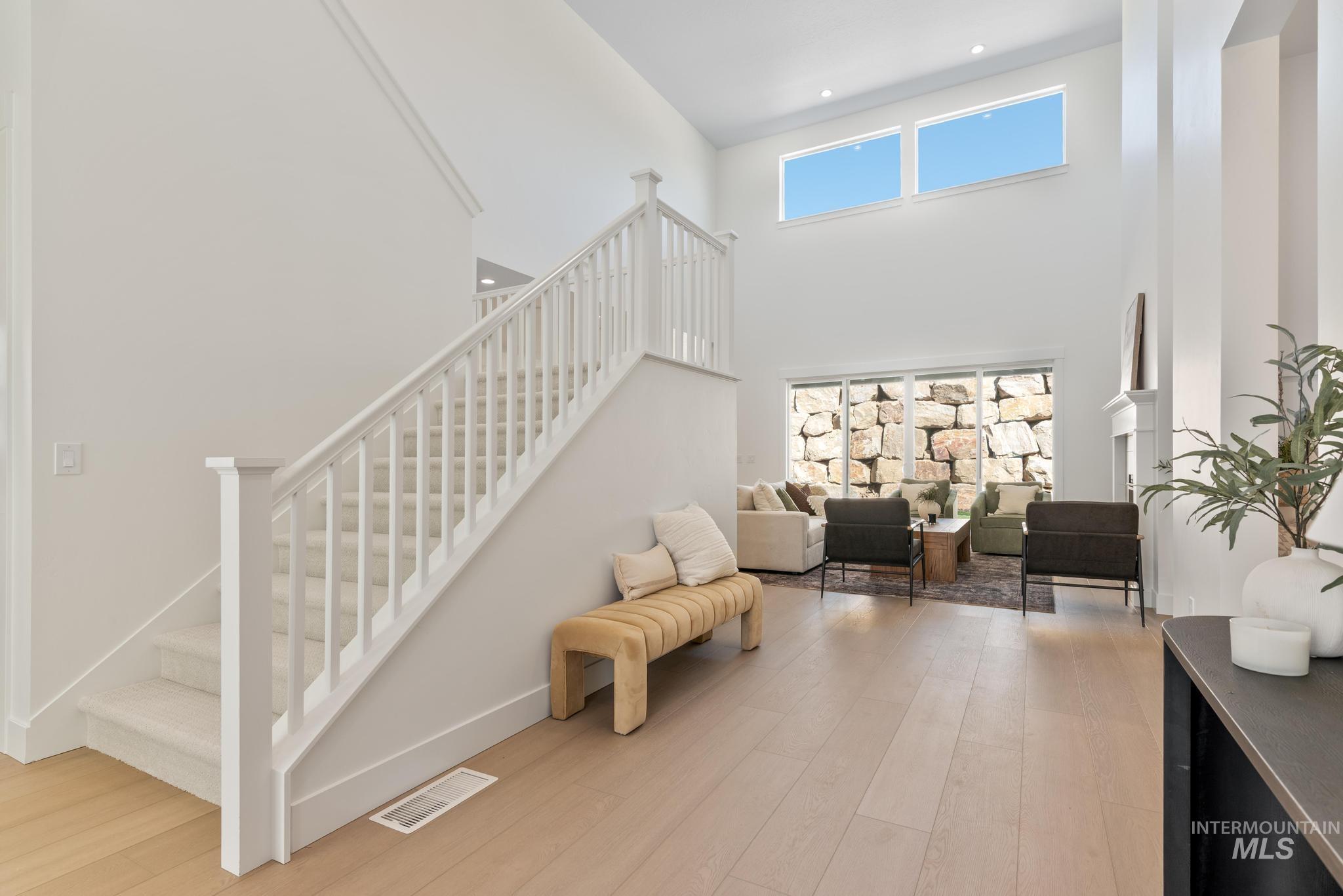 9658 W Valley Vista Dr, Star, Idaho 83669, 5 Bedrooms, 4 Bathrooms, Residential For Sale, Price $829,000,MLS 98969108