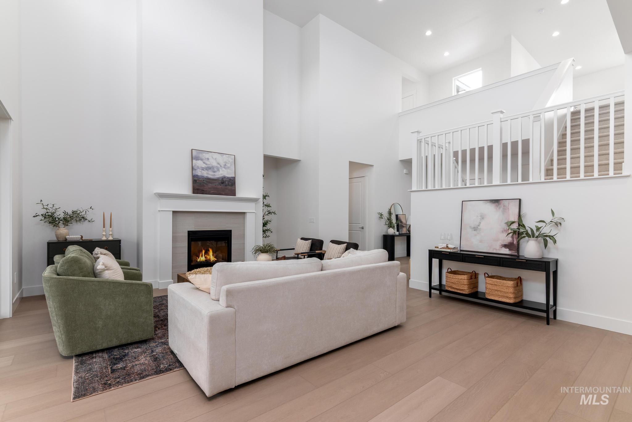 9658 W Valley Vista Dr, Star, Idaho 83669, 5 Bedrooms, 4 Bathrooms, Residential For Sale, Price $829,000,MLS 98969108