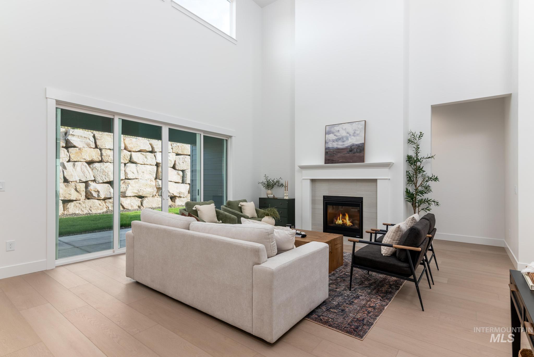 9658 W Valley Vista Dr, Star, Idaho 83669, 5 Bedrooms, 4 Bathrooms, Residential For Sale, Price $829,000,MLS 98969108