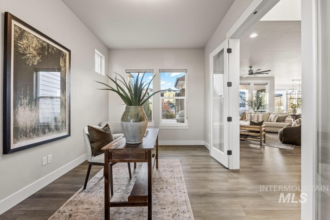 6103 S Phoebe Place, Meridian, Idaho 83642-5896, 4 Bedrooms, 3.5 Bathrooms, Residential For Sale, Price $950,000,MLS 98969109