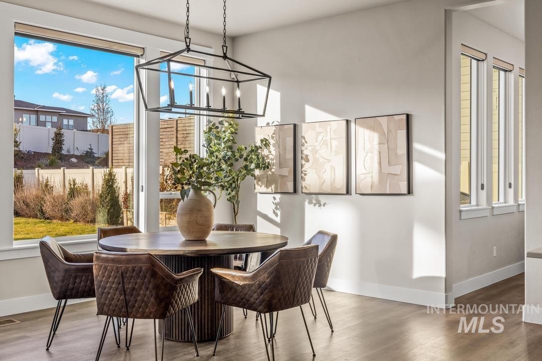 6103 S Phoebe Place, Meridian, Idaho 83642-5896, 4 Bedrooms, 3.5 Bathrooms, Residential For Sale, Price $950,000,MLS 98969109