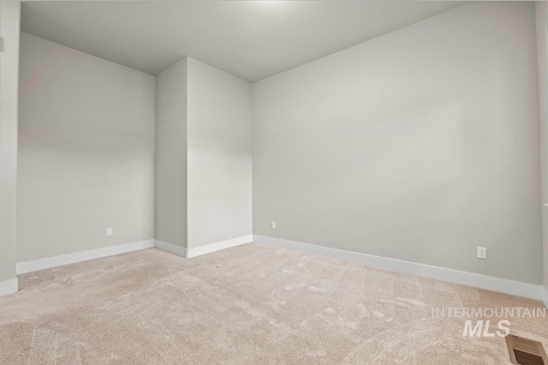 6103 S Phoebe Place, Meridian, Idaho 83642-5896, 4 Bedrooms, 3.5 Bathrooms, Residential For Sale, Price $950,000,MLS 98969109