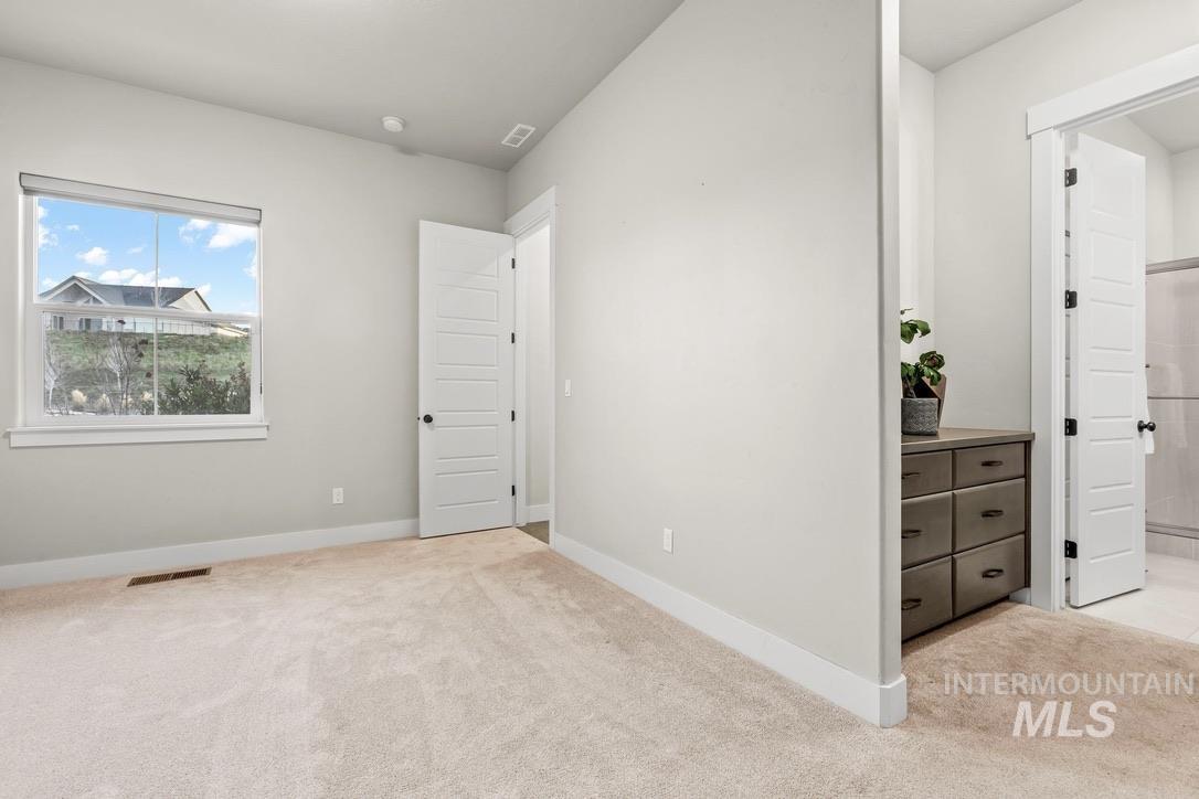 6103 S Phoebe Place, Meridian, Idaho 83642-5896, 4 Bedrooms, 3.5 Bathrooms, Residential For Sale, Price $950,000,MLS 98969109