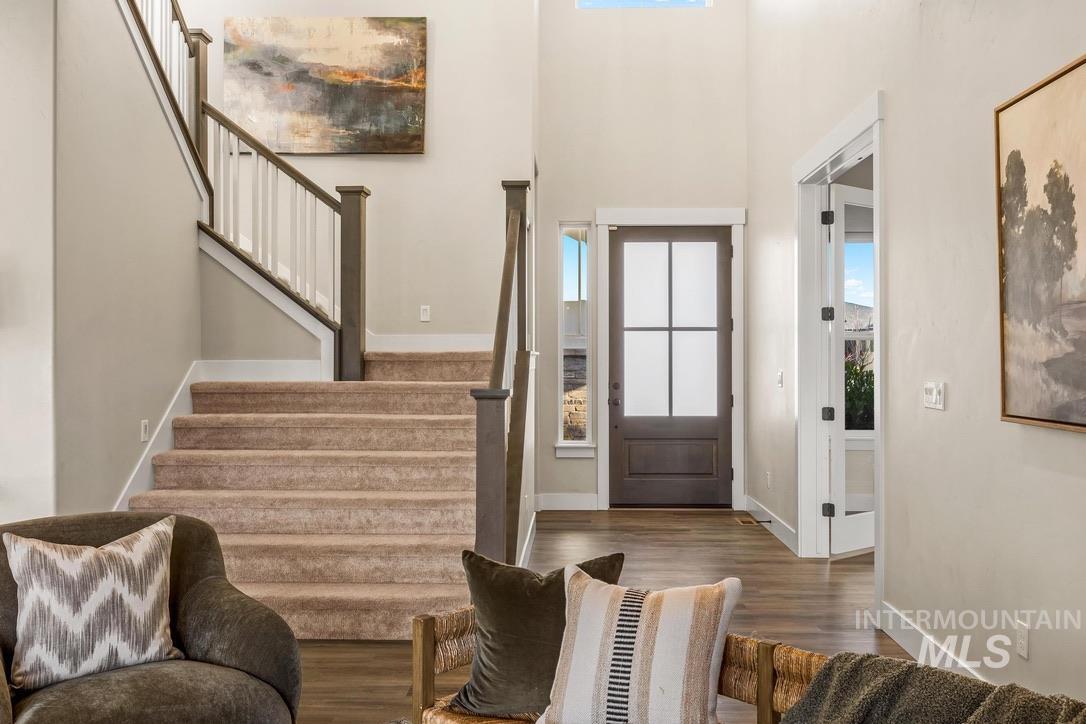 6103 S Phoebe Place, Meridian, Idaho 83642-5896, 4 Bedrooms, 3.5 Bathrooms, Residential For Sale, Price $950,000,MLS 98969109