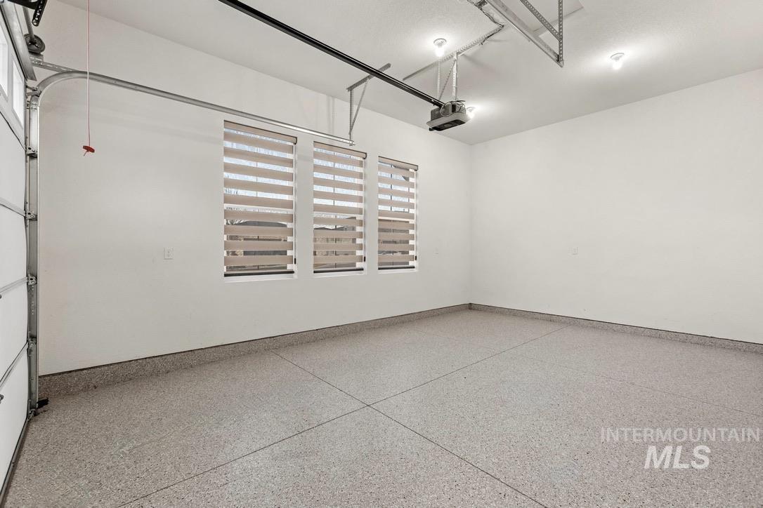 6103 S Phoebe Place, Meridian, Idaho 83642-5896, 4 Bedrooms, 3.5 Bathrooms, Residential For Sale, Price $950,000,MLS 98969109