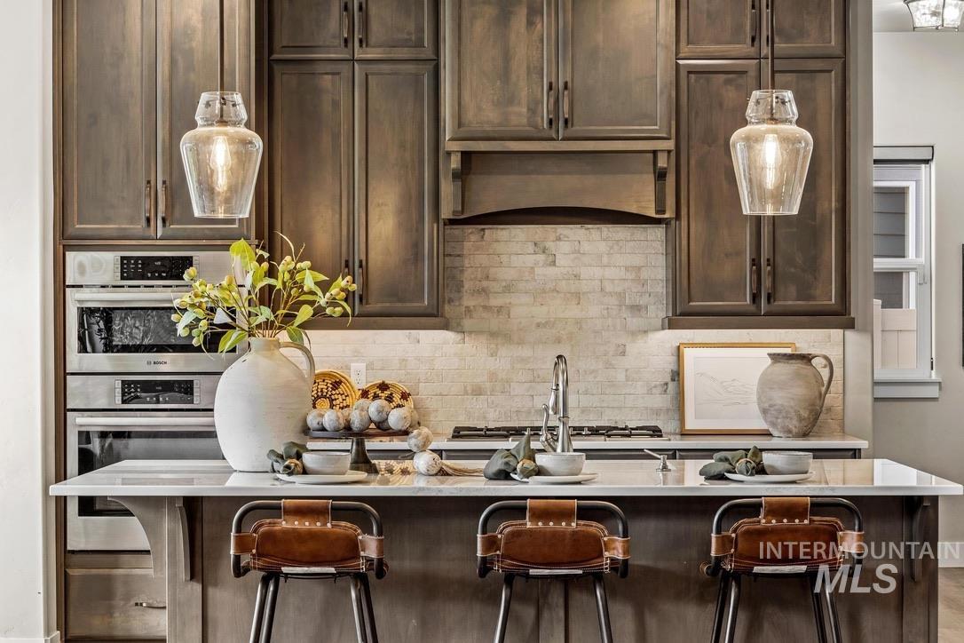 6103 S Phoebe Place, Meridian, Idaho 83642-5896, 4 Bedrooms, 3.5 Bathrooms, Residential For Sale, Price $950,000,MLS 98969109