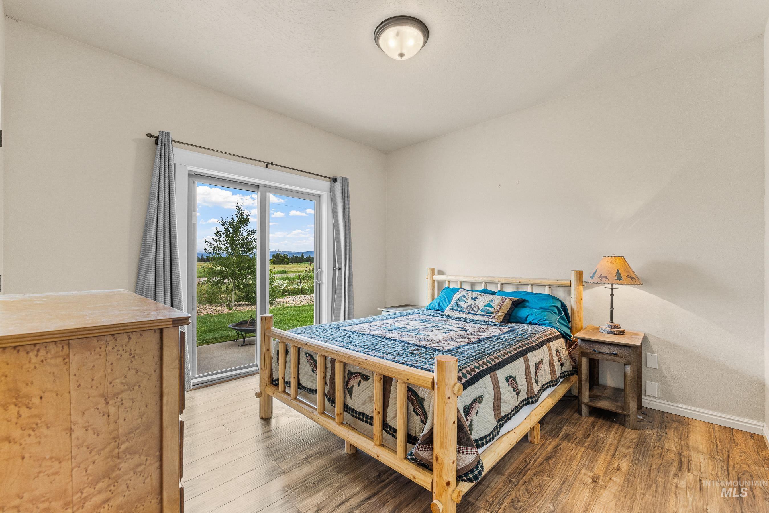 34 Mangum Circle, Donnelly, Idaho 83615, 3 Bedrooms, 2 Bathrooms, Residential For Sale, Price $378,500,MLS 98969117