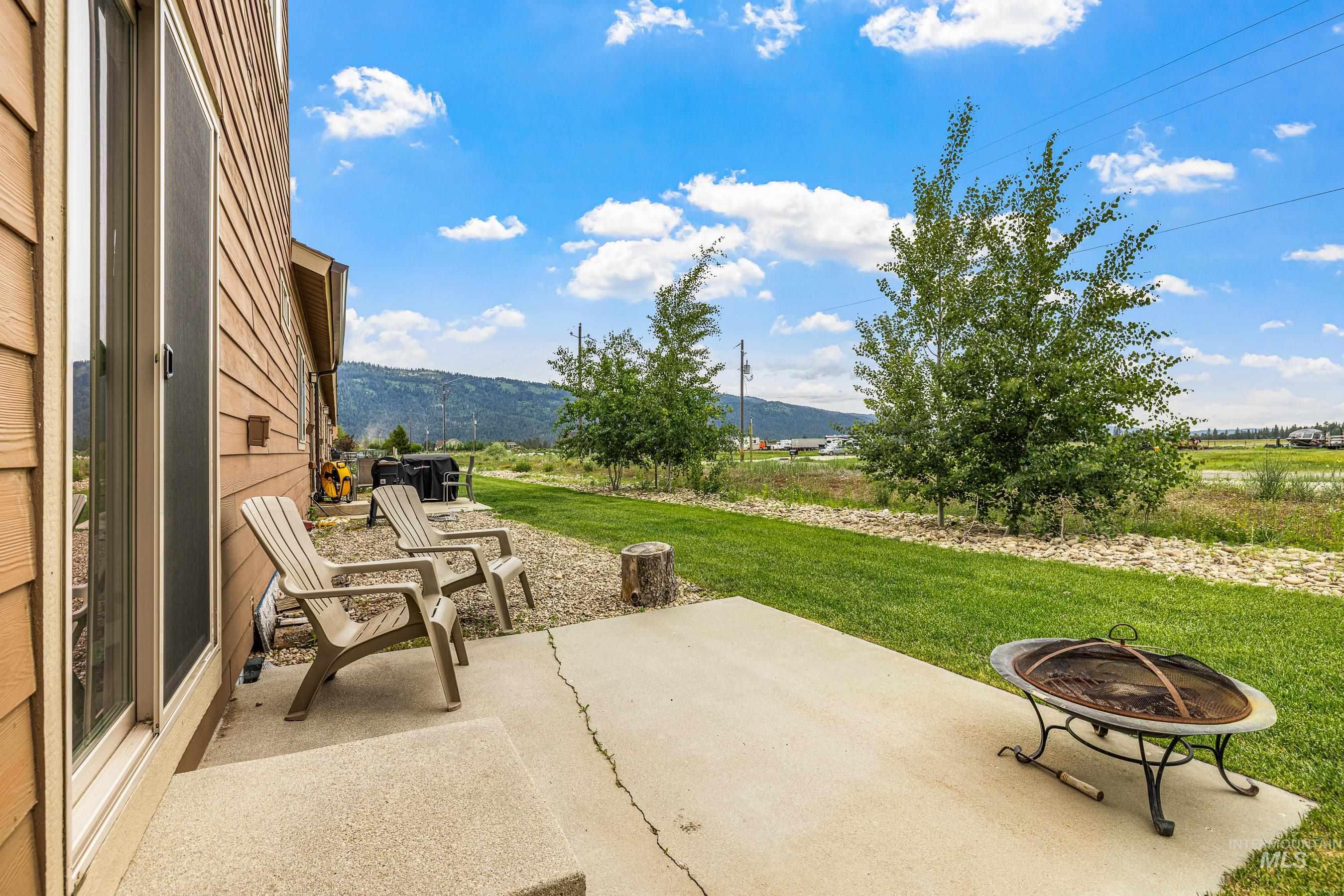 34 Mangum Circle, Donnelly, Idaho 83615, 3 Bedrooms, 2 Bathrooms, Residential For Sale, Price $378,500,MLS 98969117