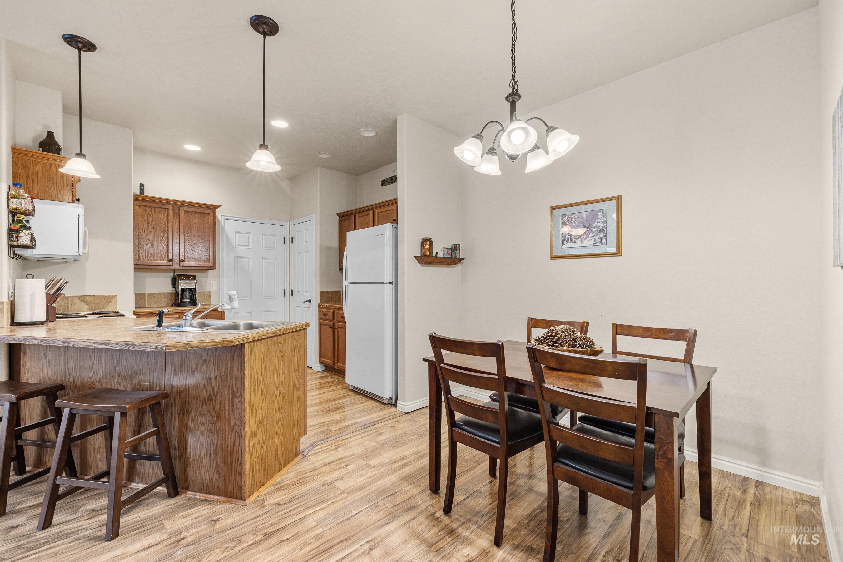 34 Mangum Circle, Donnelly, Idaho 83615, 3 Bedrooms, 2 Bathrooms, Residential For Sale, Price $378,500,MLS 98969117