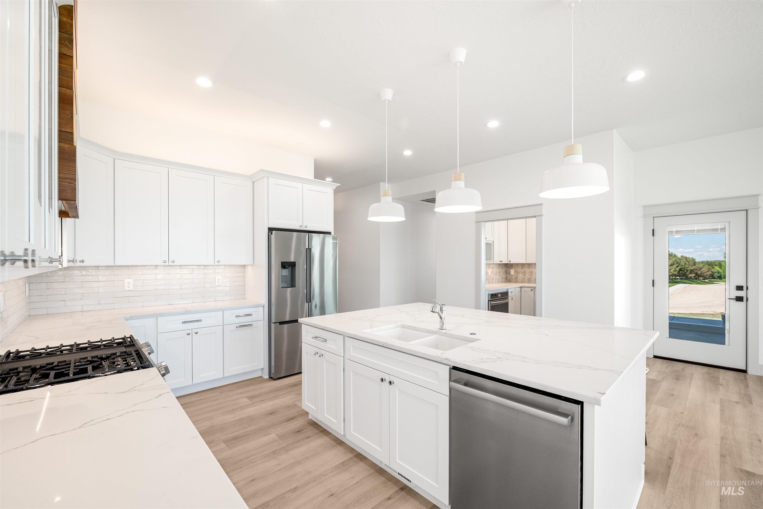 435 E Elaine Ct, Nampa, Idaho 83686, 4 Bedrooms, 3 Bathrooms, Residential For Sale, Price $715,000,MLS 98969125