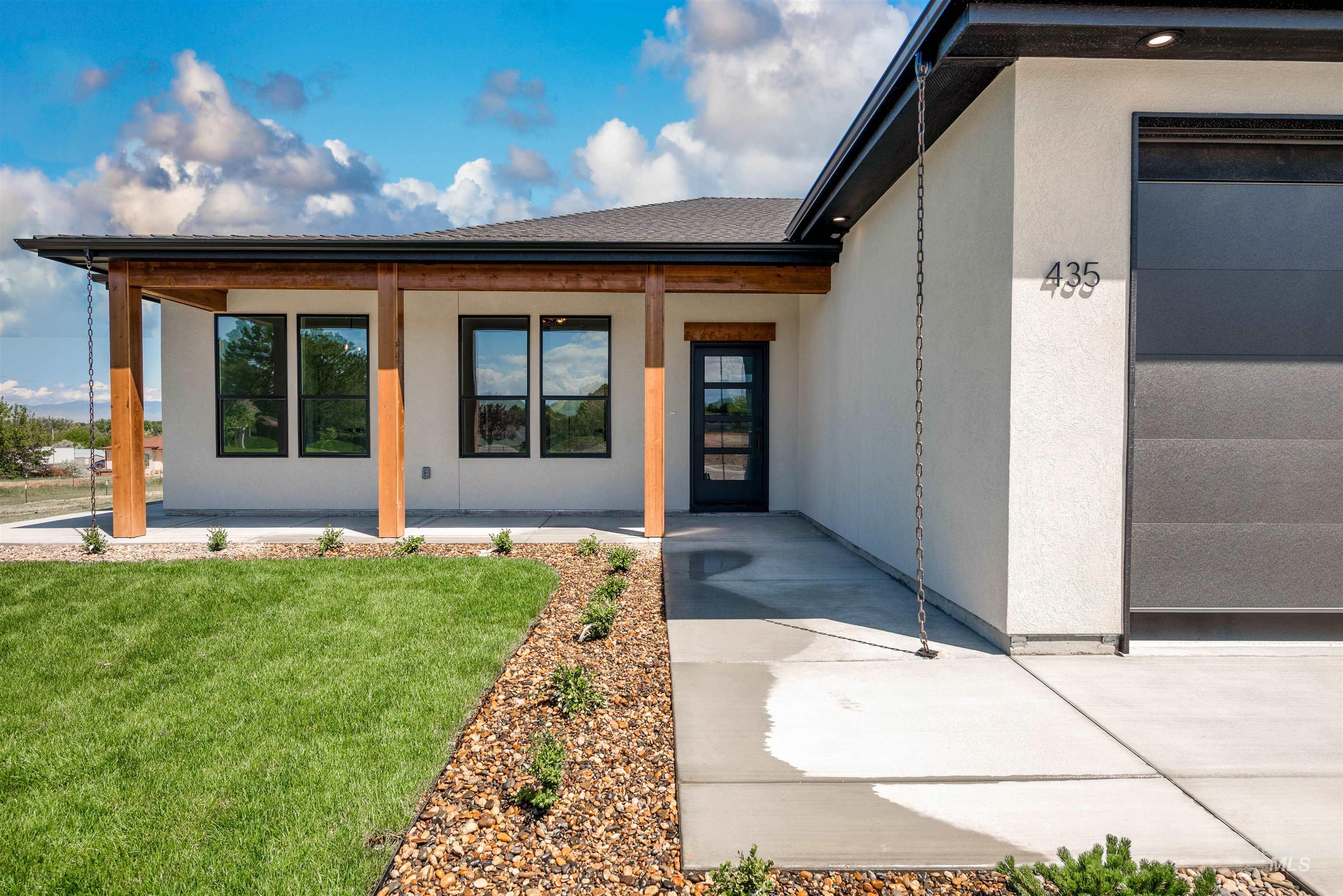 435 E Elaine Ct, Nampa, Idaho 83686, 4 Bedrooms, 3 Bathrooms, Residential For Sale, Price $715,000,MLS 98969125