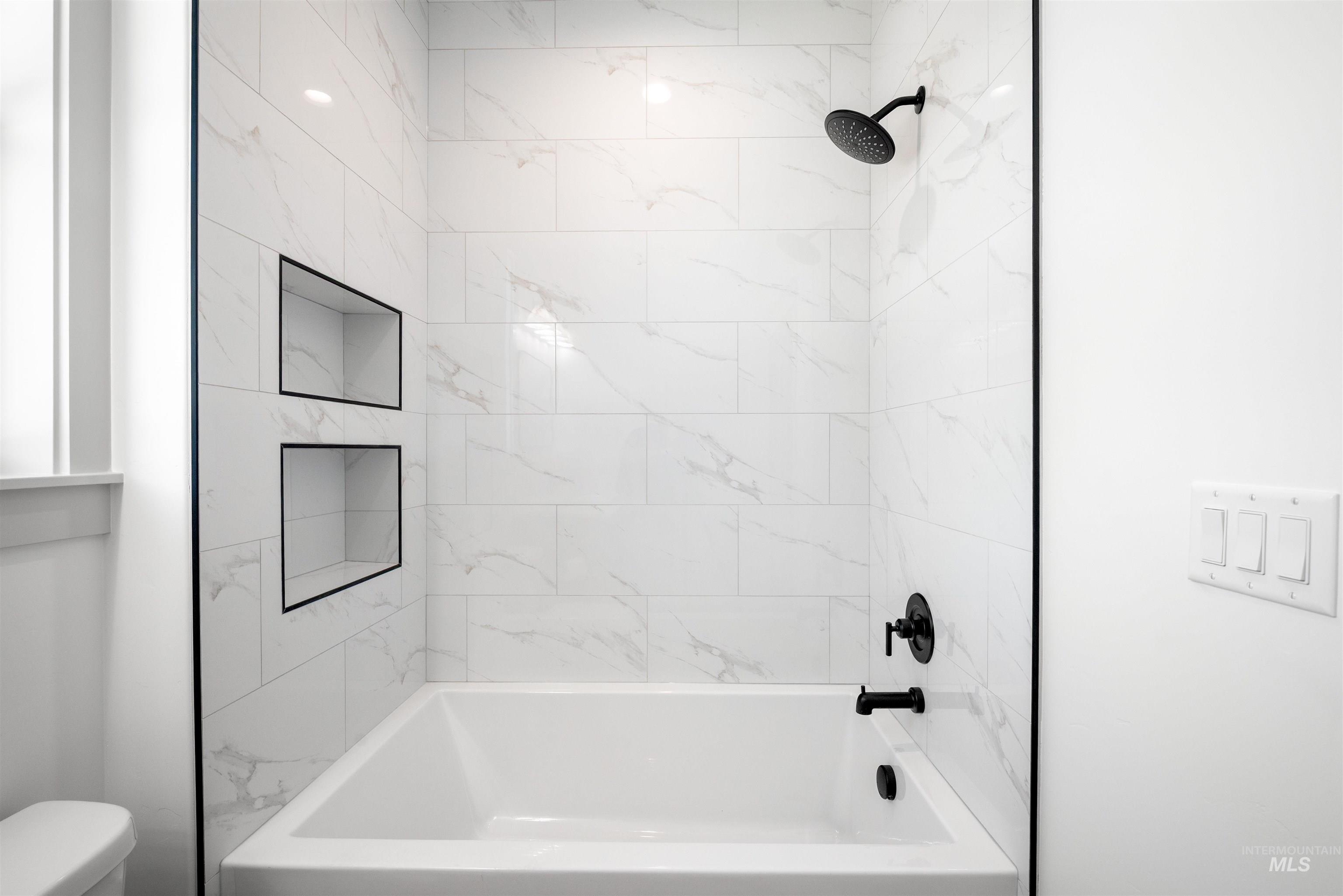 435 E Elaine Ct, Nampa, Idaho 83686, 4 Bedrooms, 3 Bathrooms, Residential For Sale, Price $715,000,MLS 98969125