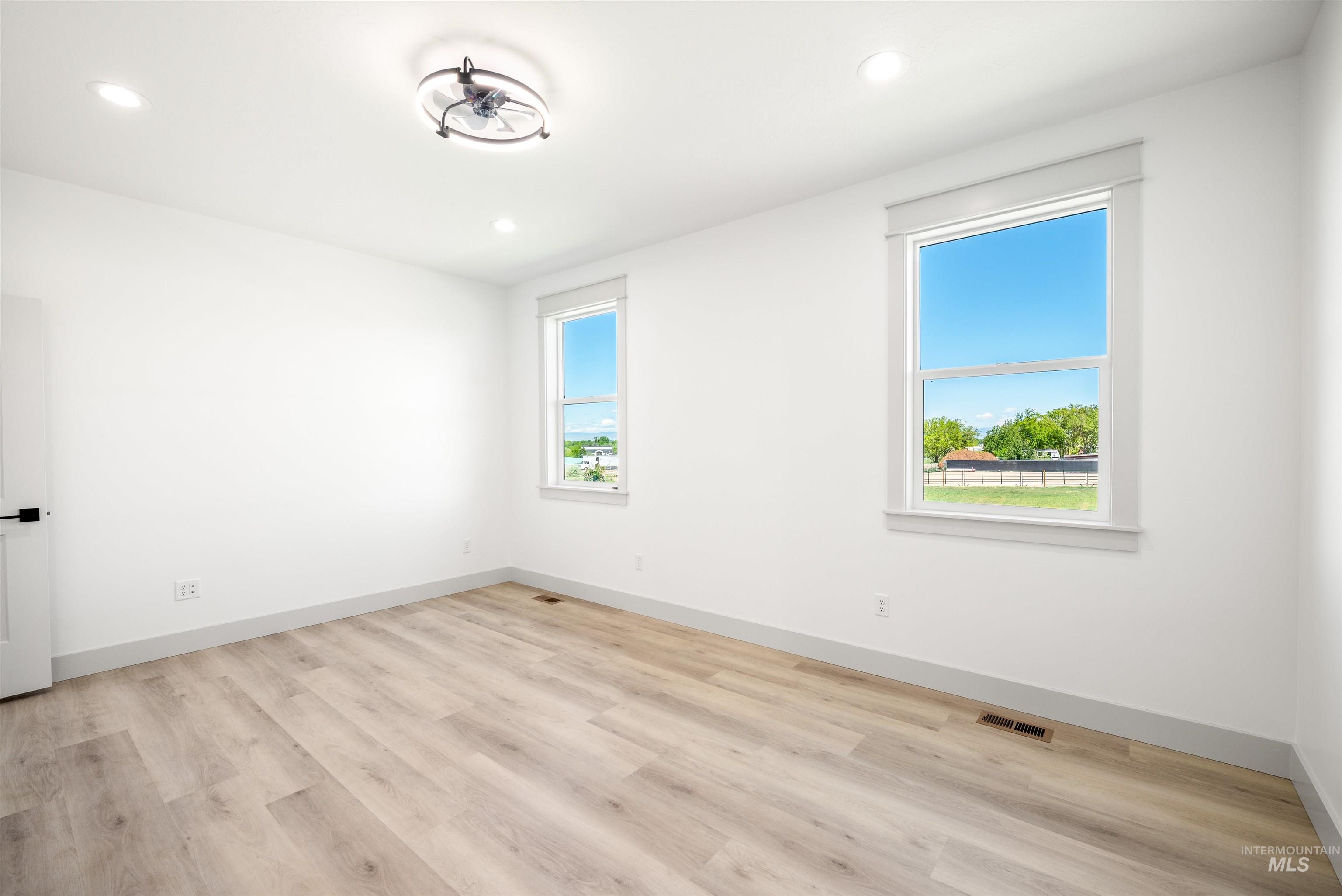 435 E Elaine Ct, Nampa, Idaho 83686, 4 Bedrooms, 3 Bathrooms, Residential For Sale, Price $715,000,MLS 98969125