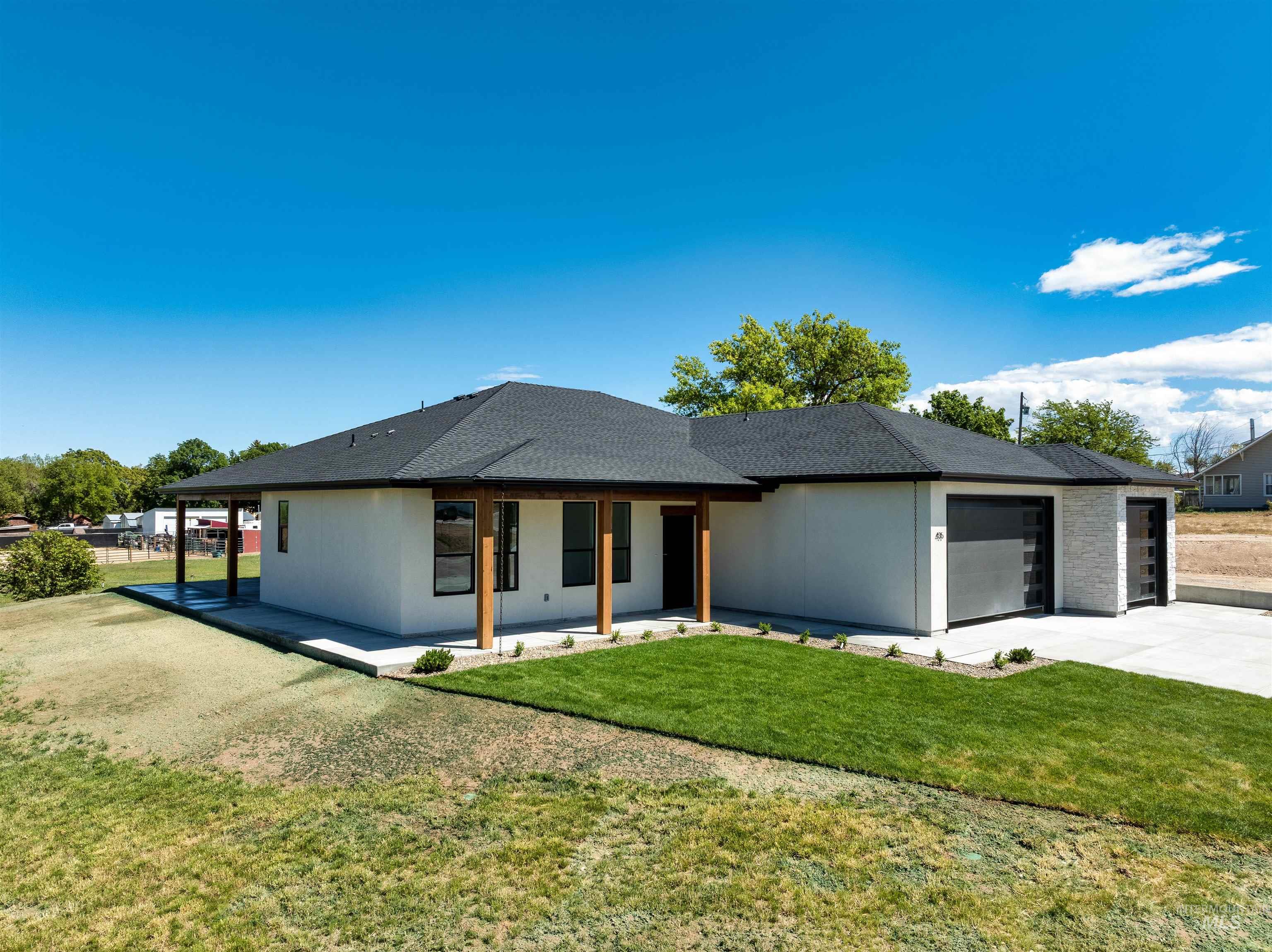 435 E Elaine Ct, Nampa, Idaho 83686, 4 Bedrooms, 3 Bathrooms, Residential For Sale, Price $715,000,MLS 98969125