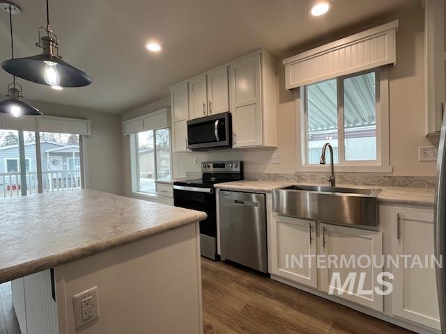 2401 S Owyhee St. #52, Boise, Idaho 83705, 3 Bedrooms, 2 Bathrooms, Residential For Sale, Price $185,000,MLS 98969126