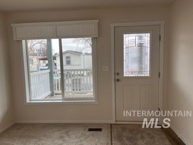 2401 S Owyhee St. #52, Boise, Idaho 83705, 3 Bedrooms, 2 Bathrooms, Residential For Sale, Price $185,000,MLS 98969126